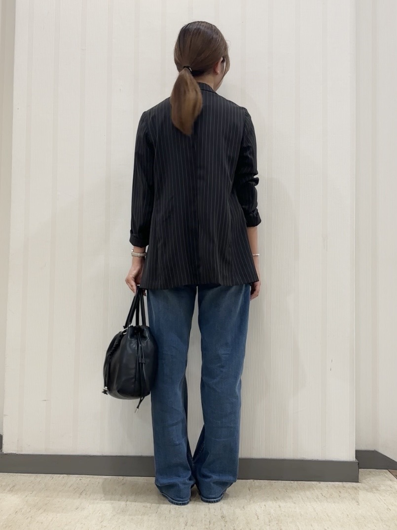 ちひさんの「INDIVI｜【褒められデニム】ワイドストレート デニムパンツ」を使ったコーディネート