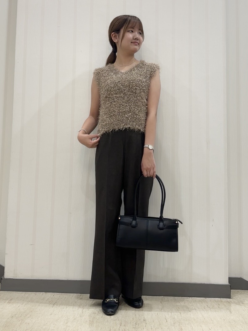 ちひさんの「INDIVI｜【UVケア／接触冷感】リネン風チェックストレートパンツ」を使ったコーディネート