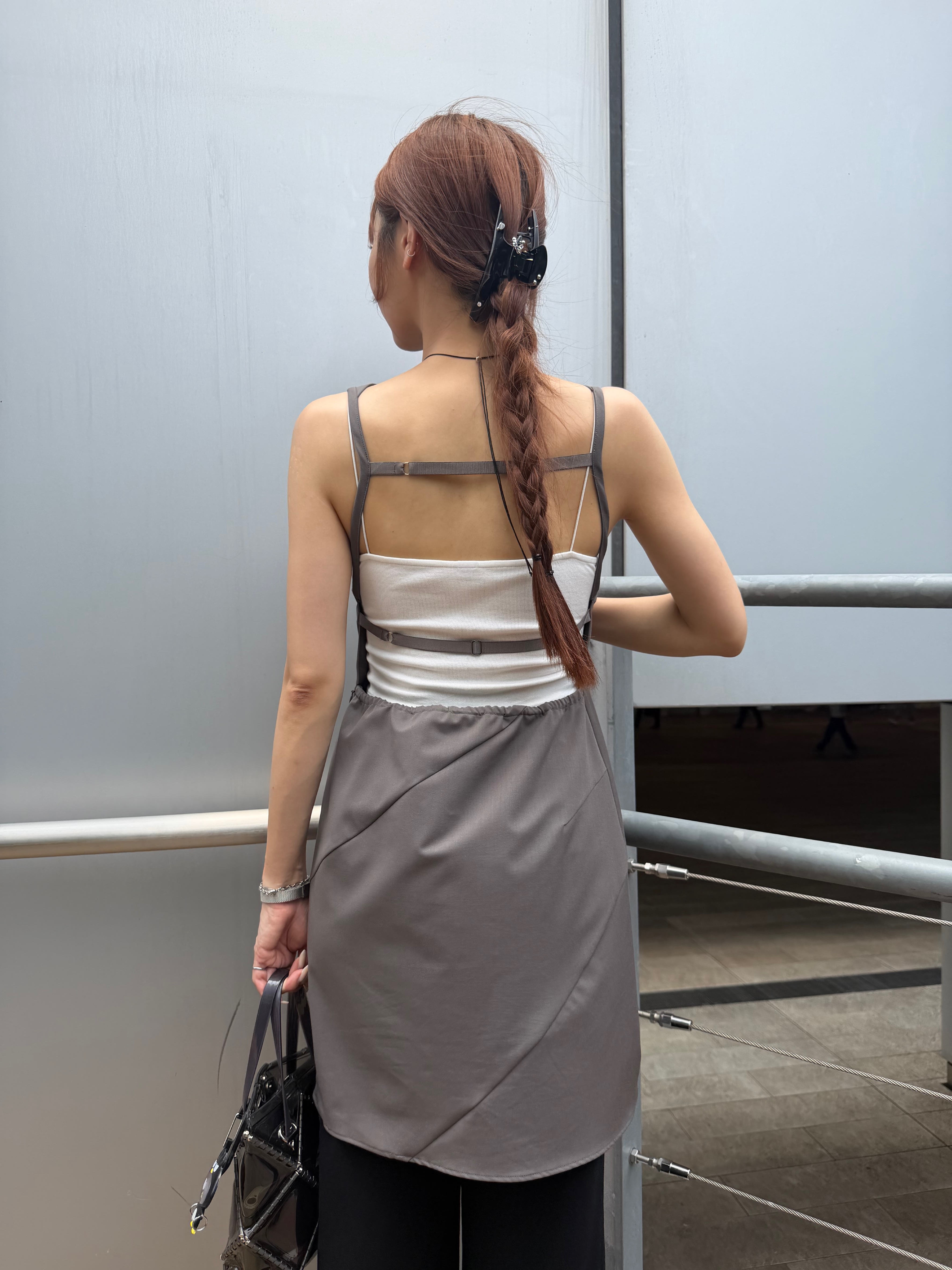 kanamiさんの「CODE A｜apron dress」を使ったコーディネート