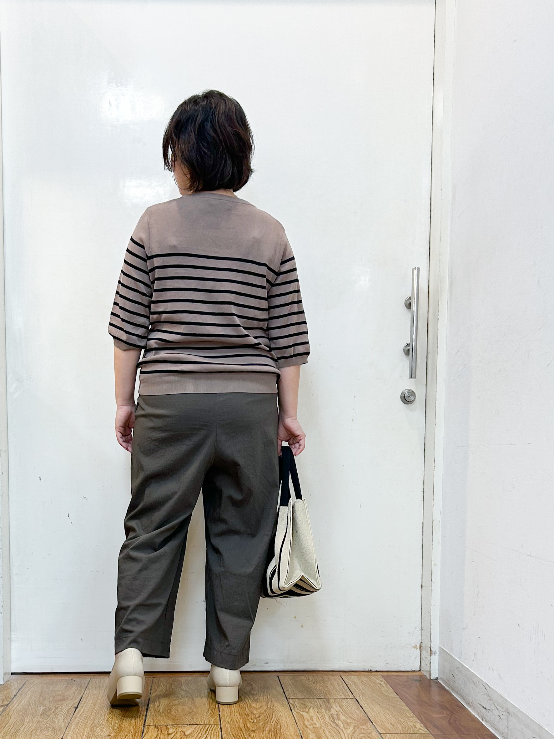 haruさんの「SHOO･LA･RUE｜【ガンガン洗える/ひんやり/UV/毛玉になりにくい】二の腕見せない 5分袖ニット」を使ったコーディネート