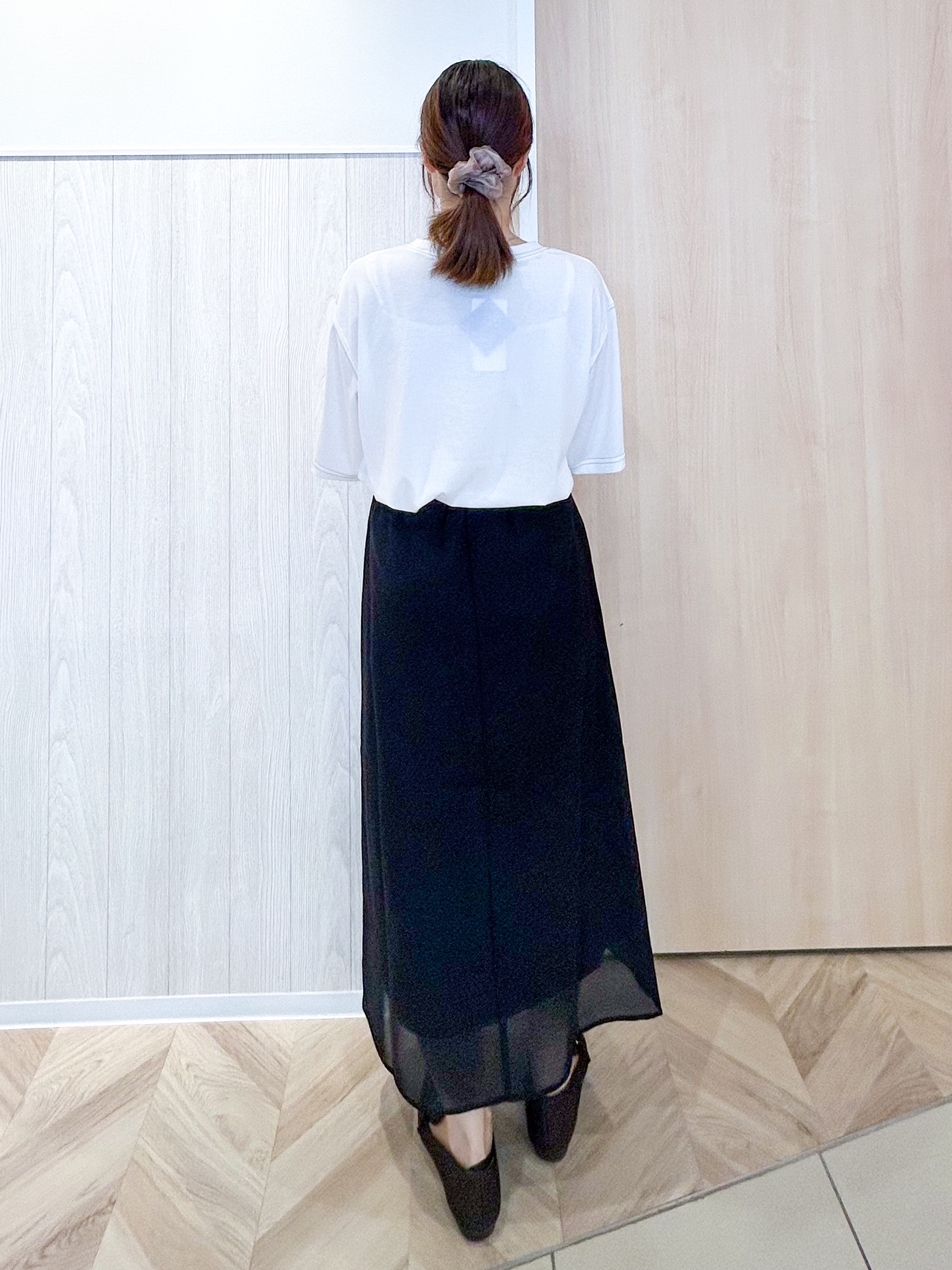 tomoさんの「SHOO･LA･RUE｜【通気性〇/セットアップ可/洗濯機可】メッシュドルマン ジップブルゾン」を使ったコーディネート