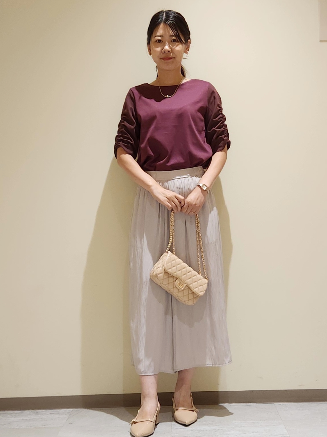 yukaさんの「COUP DE CHANCE｜【手洗い可／日本製】袖ギャザーカットソー」を使ったコーディネート