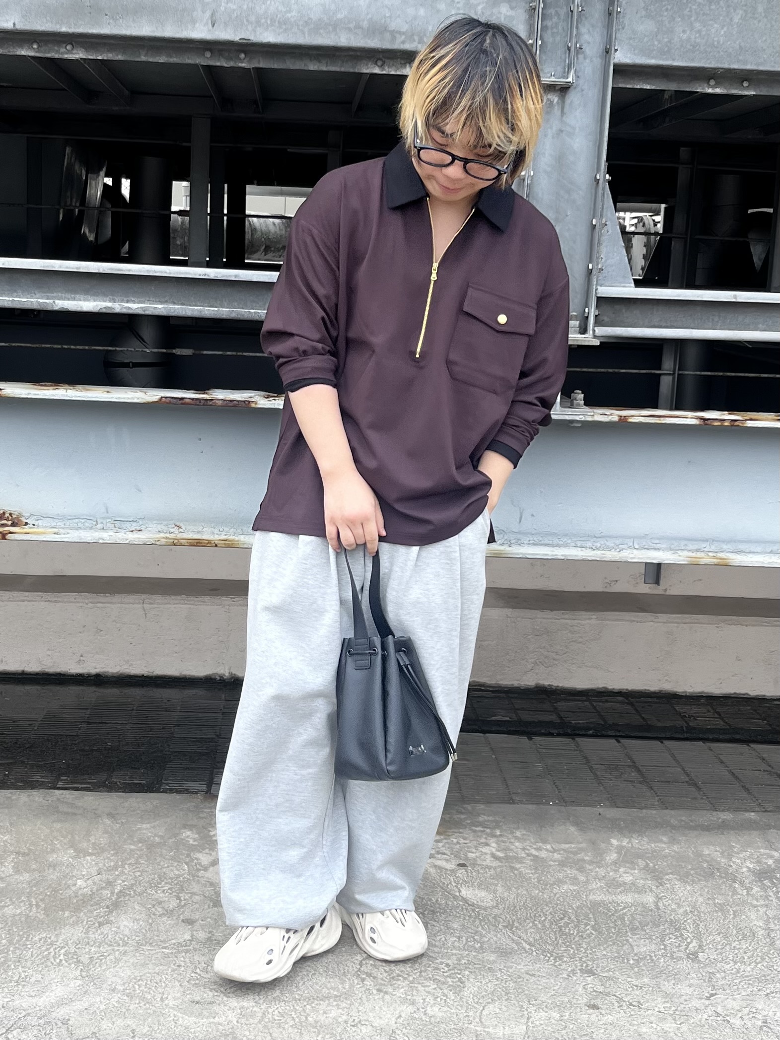 taigaさんの「tk.TAKEO KIKUCHI｜襟配色ハーフジップポロシャツ」を使ったコーディネート