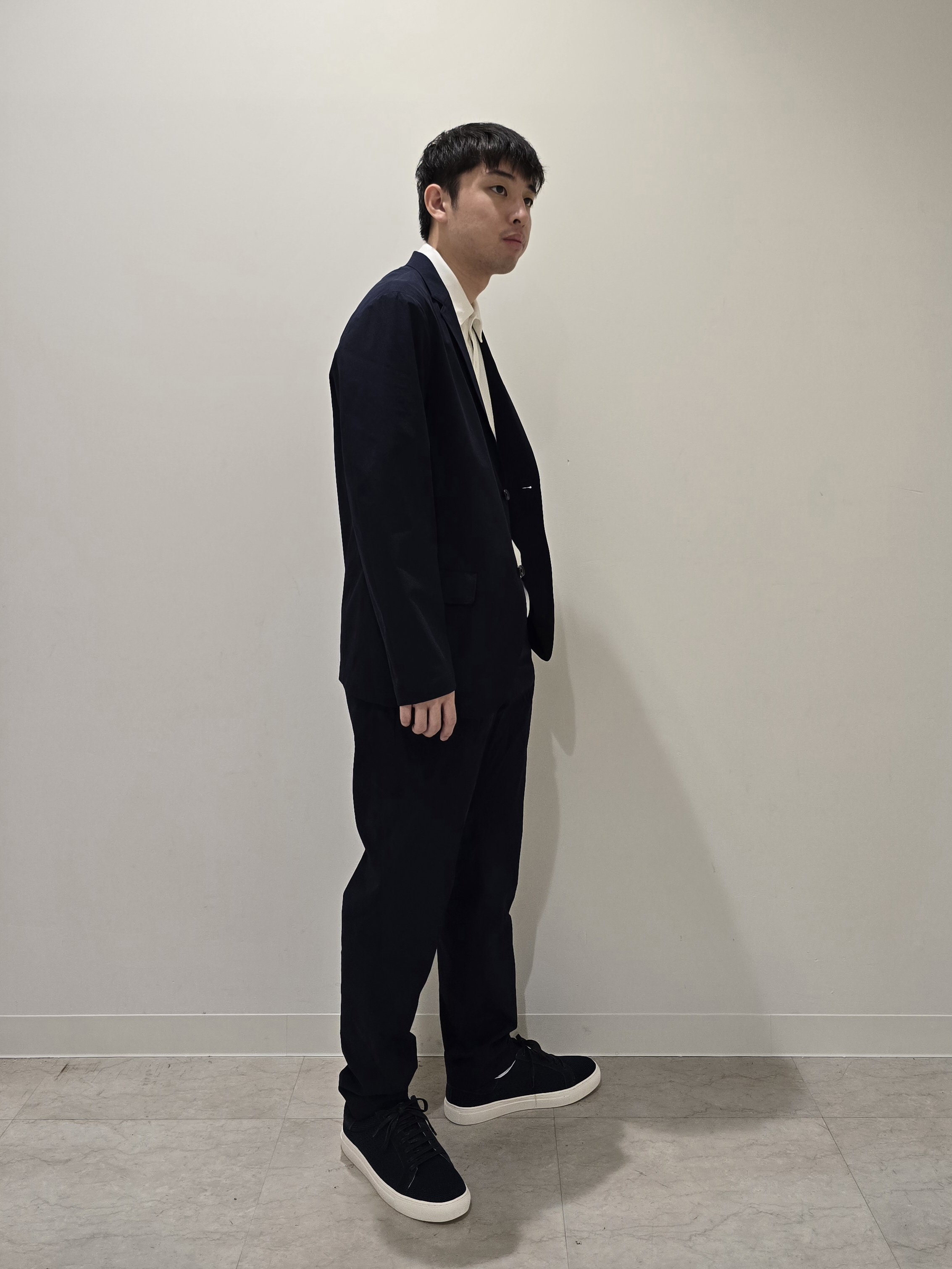 白木駆さんの「TAKEO KIKUCHI｜【接触冷感】アイスクリアコットン ワンポイント ポロシャツ」を使ったコーディネート