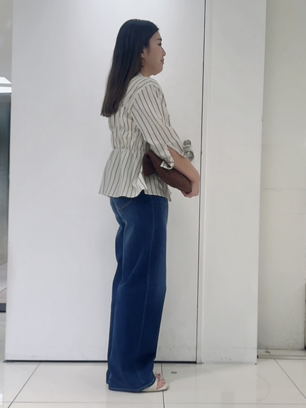 なかじさんの「UNTITLED｜ストライプシャーリングブラウス」を使ったコーディネート