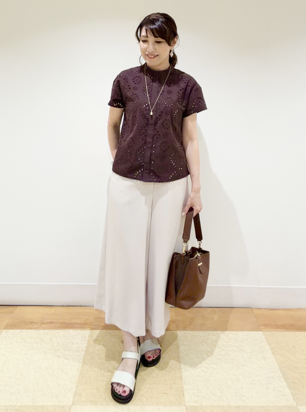ayaさんの「Reflect｜【通勤◎】カットワーク刺繍レース シャツブラウス」を使ったコーディネート