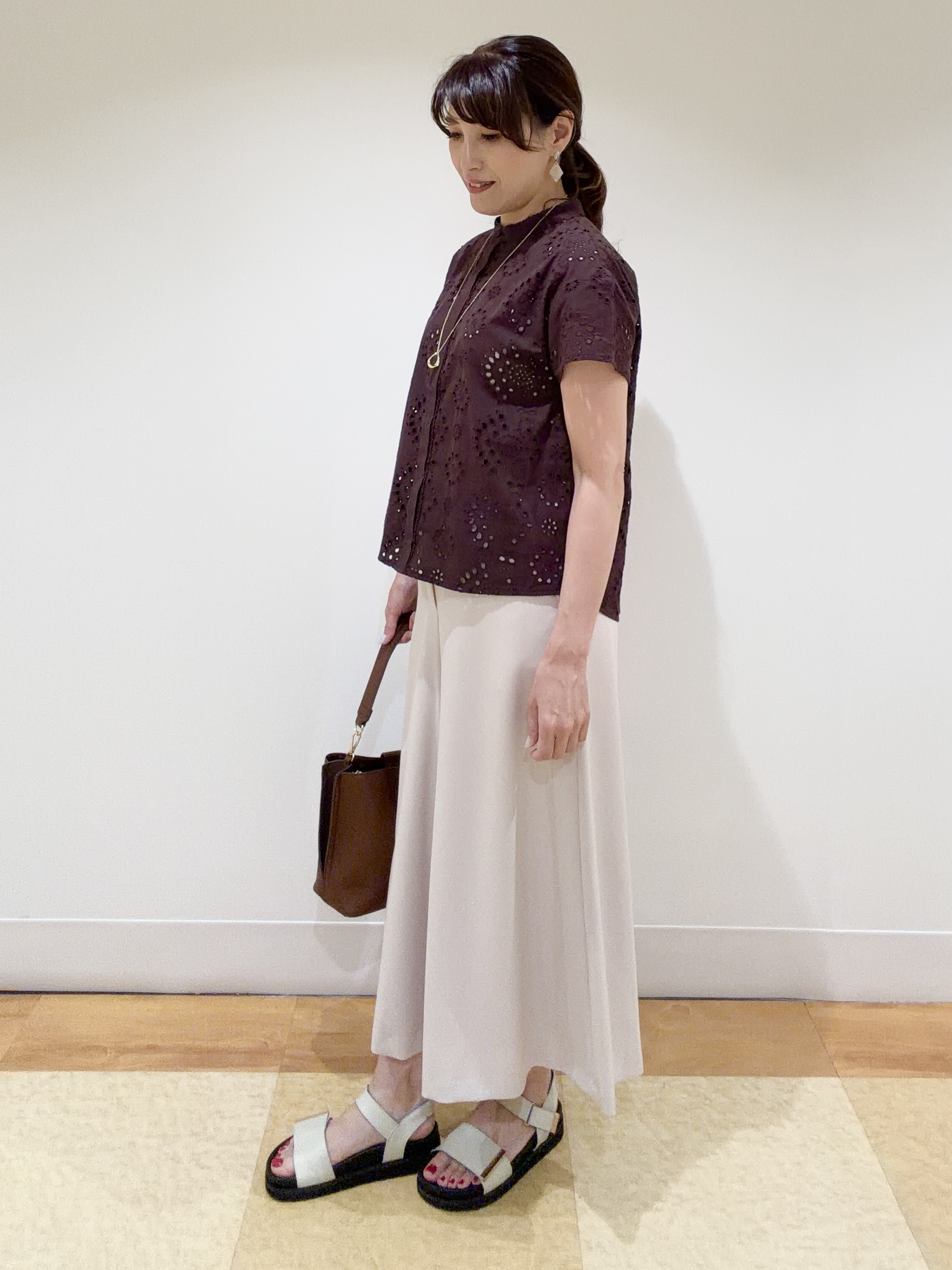 ayaさんの「Reflect｜【通勤◎】カットワーク刺繍レース シャツブラウス」を使ったコーディネート