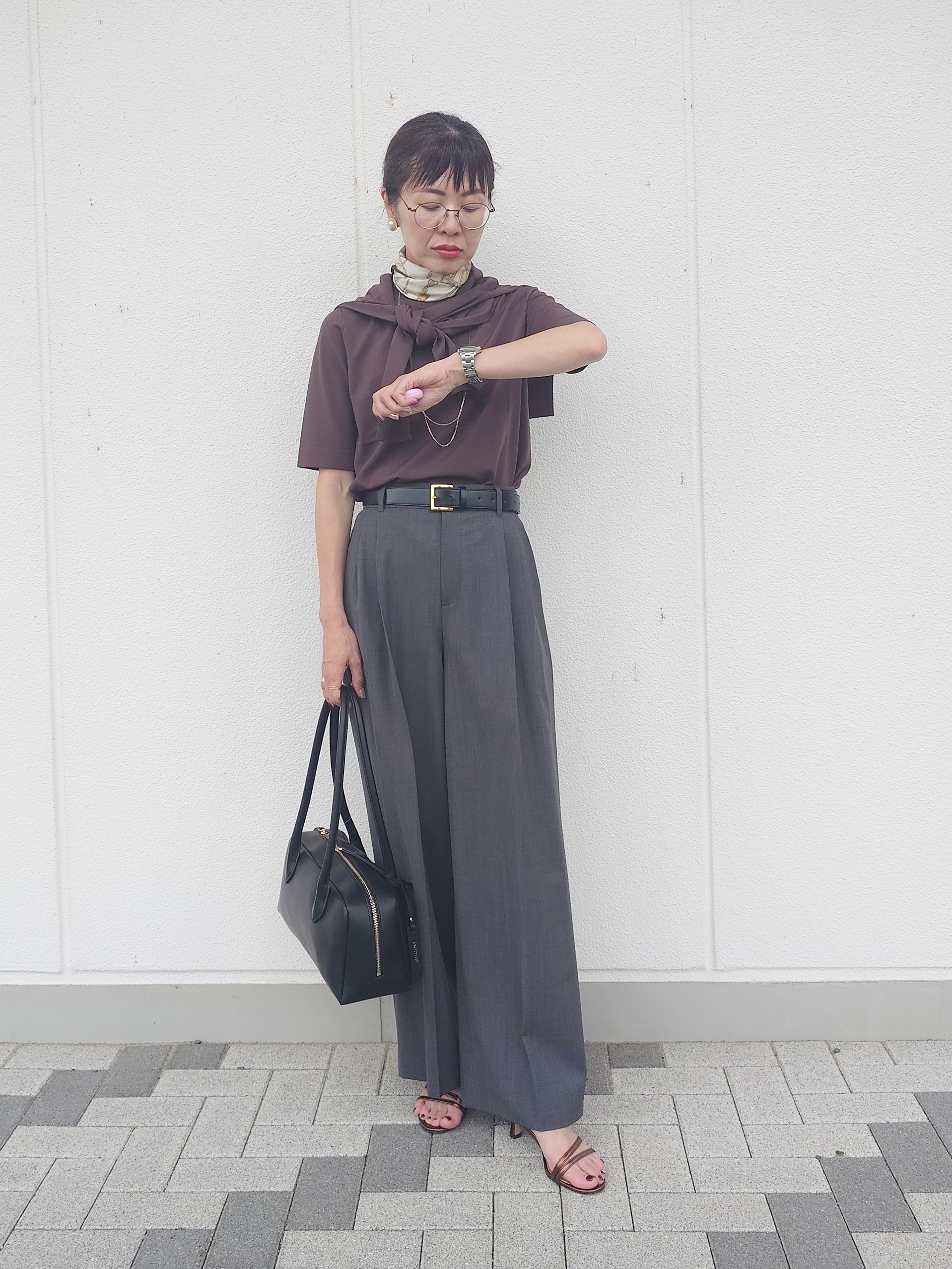 MUTSUKOさんの「UNTITLED｜【アンサンブル可能】コンパクトニットカーディガン」を使ったコーディネート