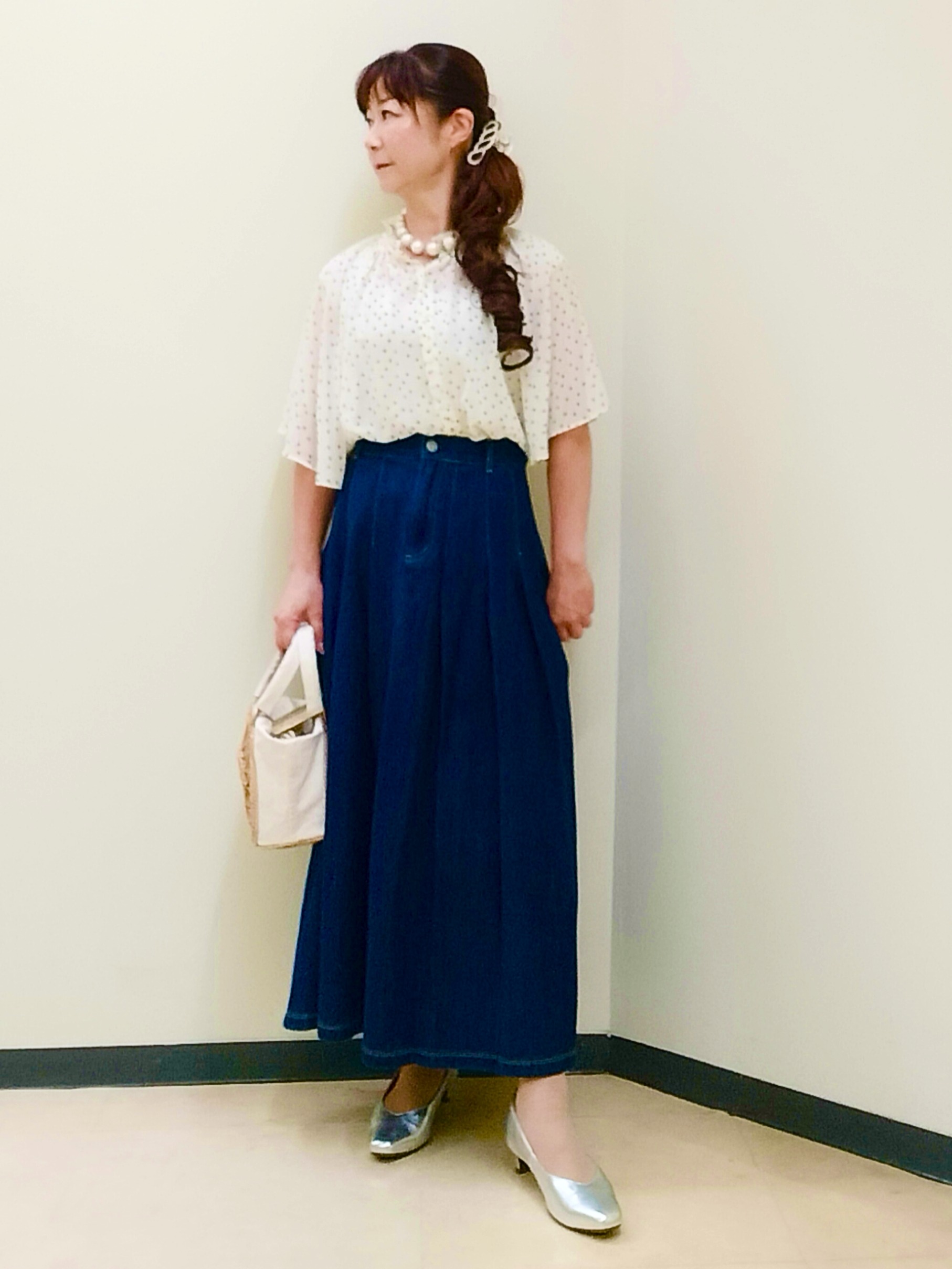 花さんの「Reflect｜【セットアップ／手洗い可】ドット柄シアーブラウス」を使ったコーディネート