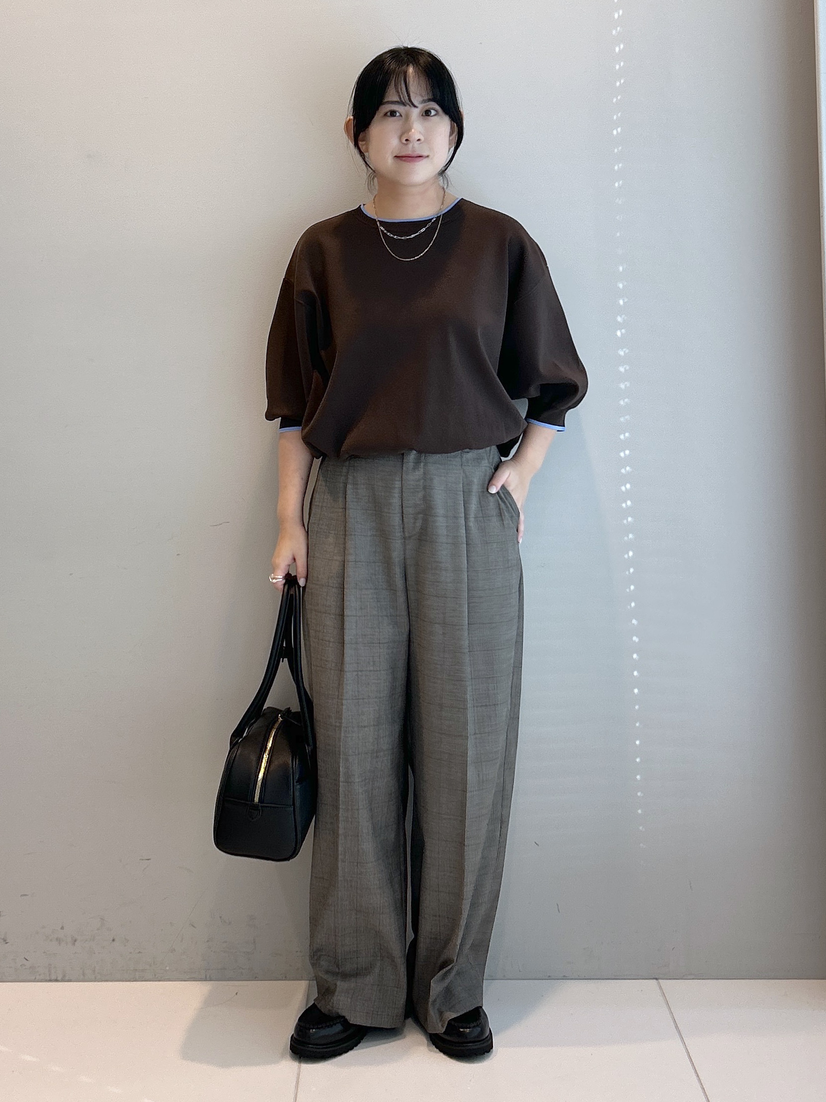 Hirokaさんの「Dessin｜【UVカット/マシンウォッシャブル】6分袖配色ニット」を使ったコーディネート