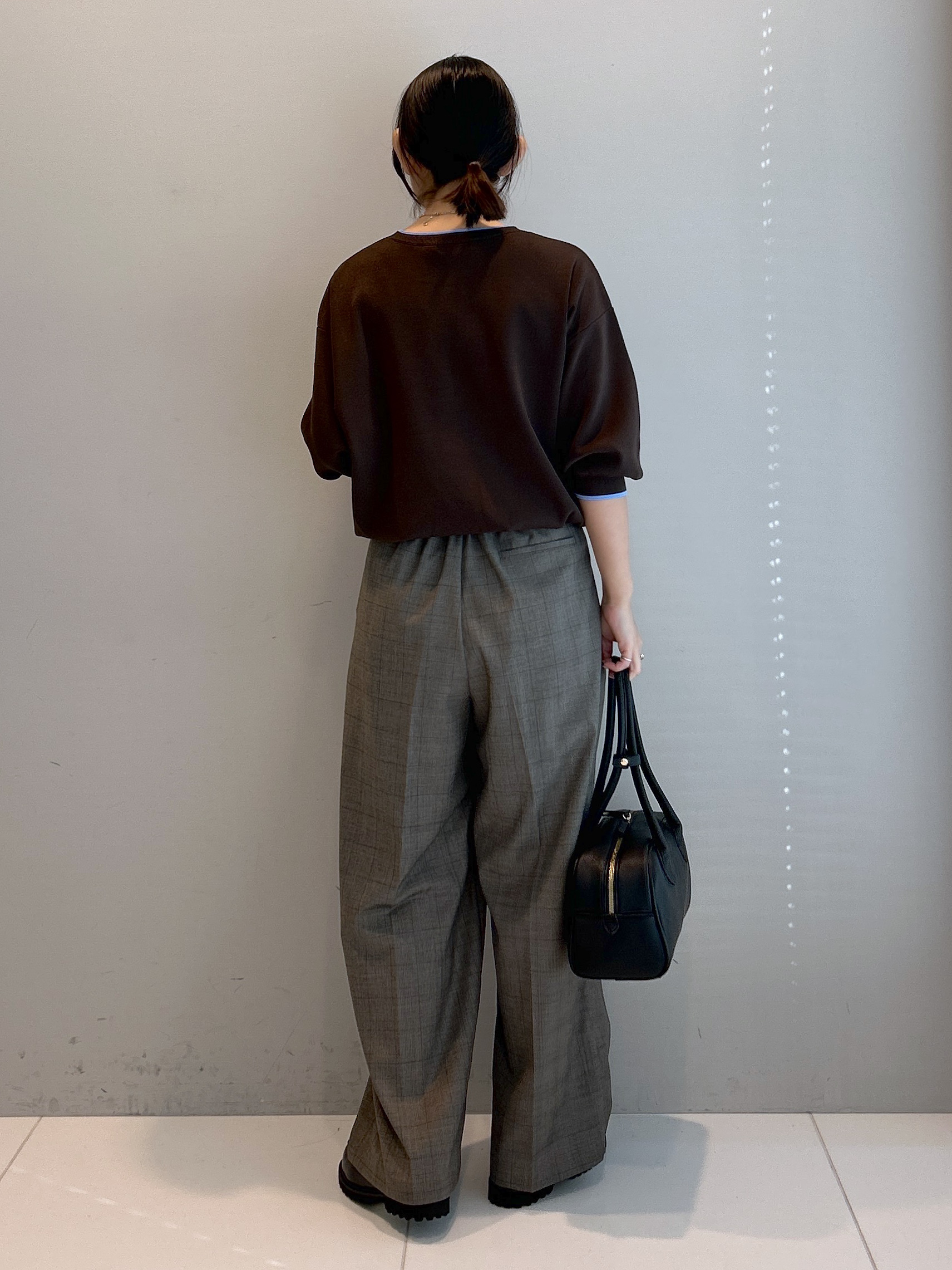 Hirokaさんの「Dessin｜【UVカット/マシンウォッシャブル】6分袖配色ニット」を使ったコーディネート