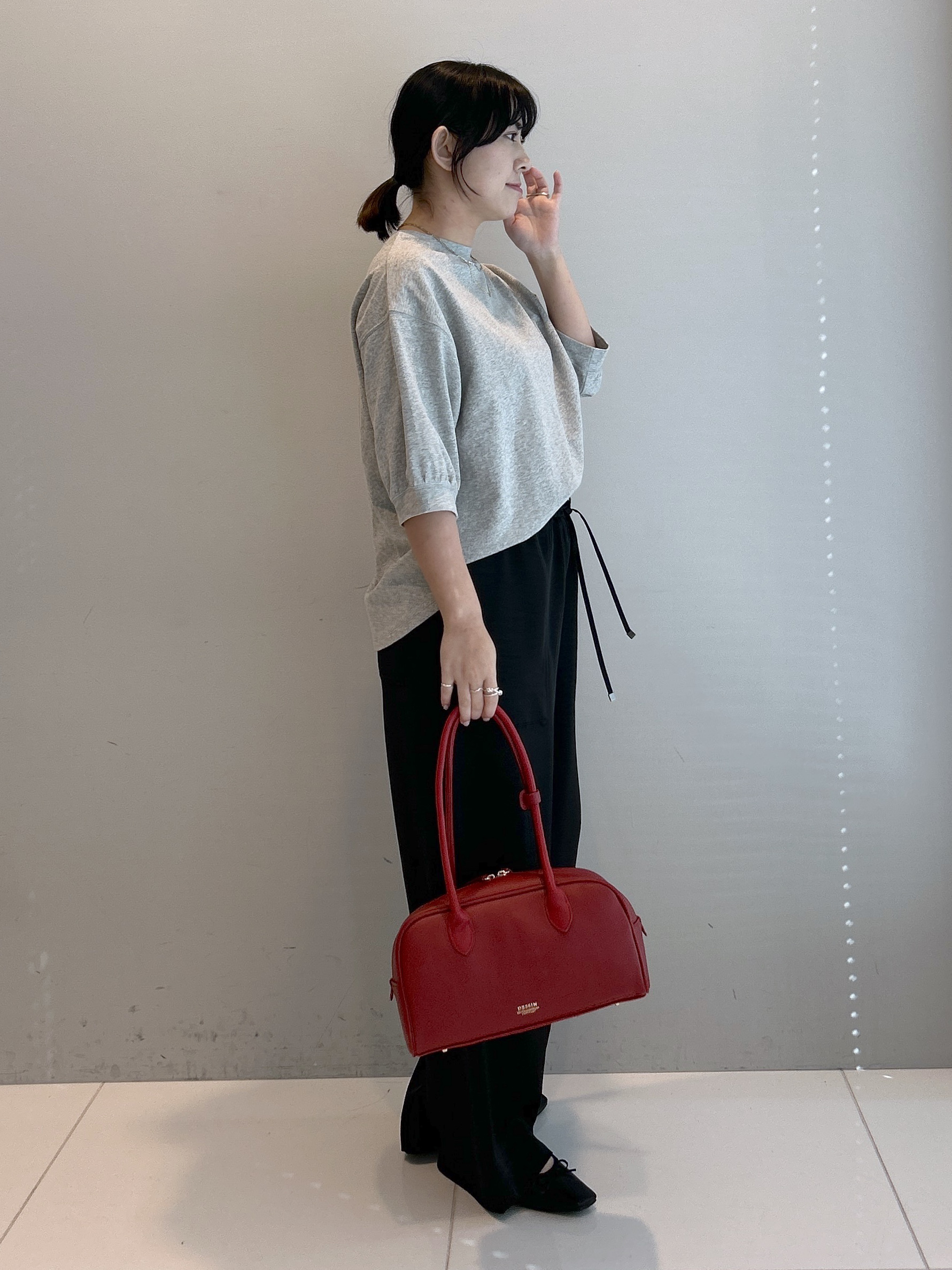 Hirokaさんの「Dessin｜バックヘンリーカットソー5分袖」を使ったコーディネート