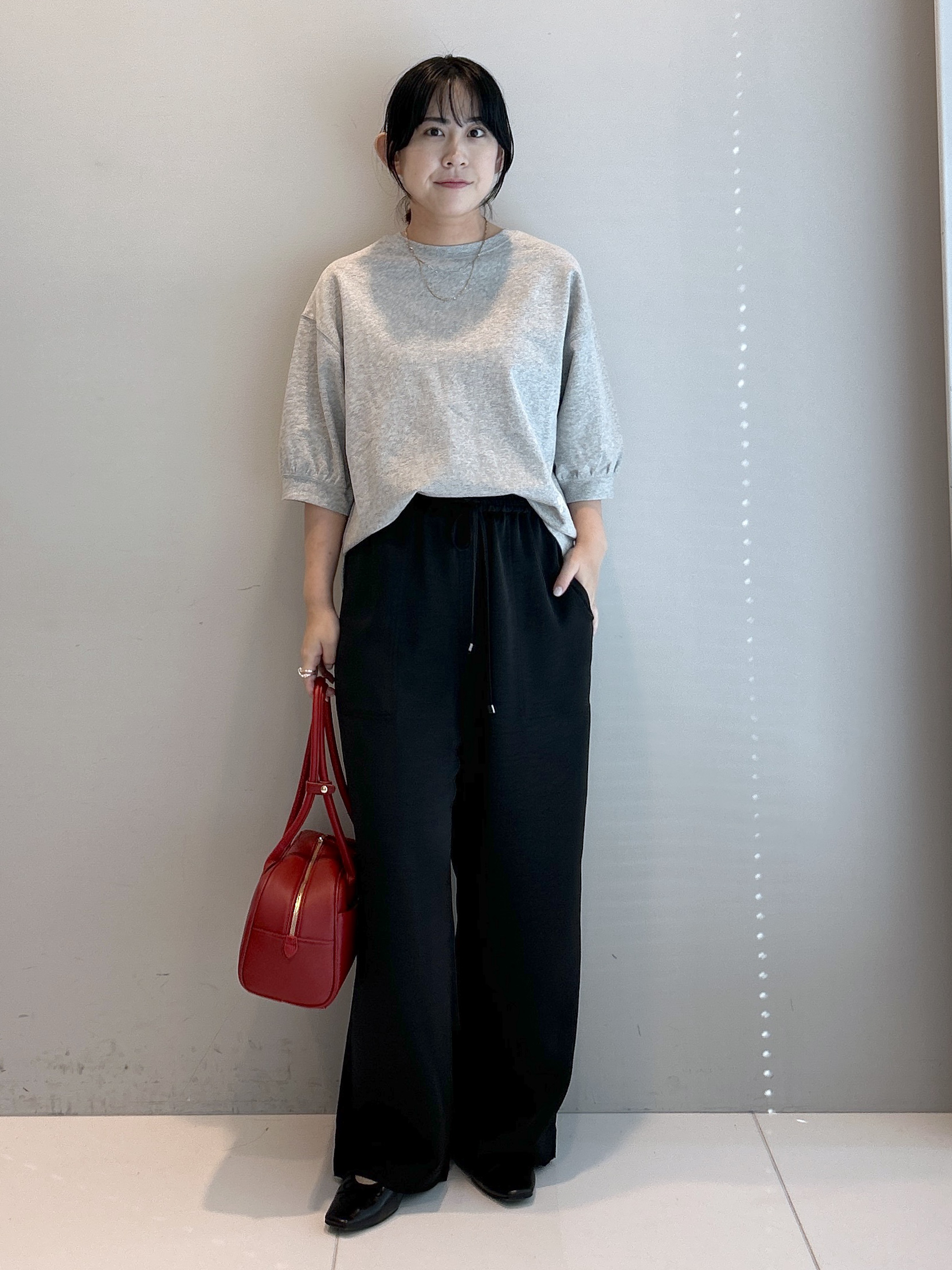 Hirokaさんの「Dessin｜バックヘンリーカットソー5分袖」を使ったコーディネート