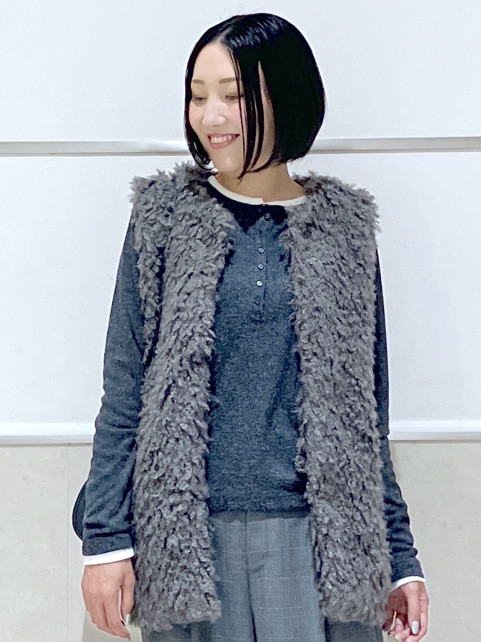 eriko さんの「Dessin｜【洗濯機OK/秋インナー】シアーテレコヘンリーネックプルオーバー」を使ったコーディネート