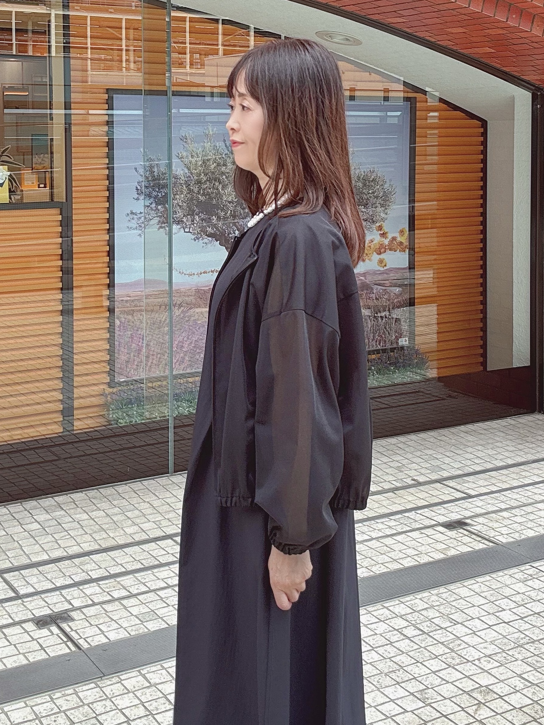 makiさんの「UNTITLED｜【秋羽織り/ジップ】トリコットシアーブラウス」を使ったコーディネート