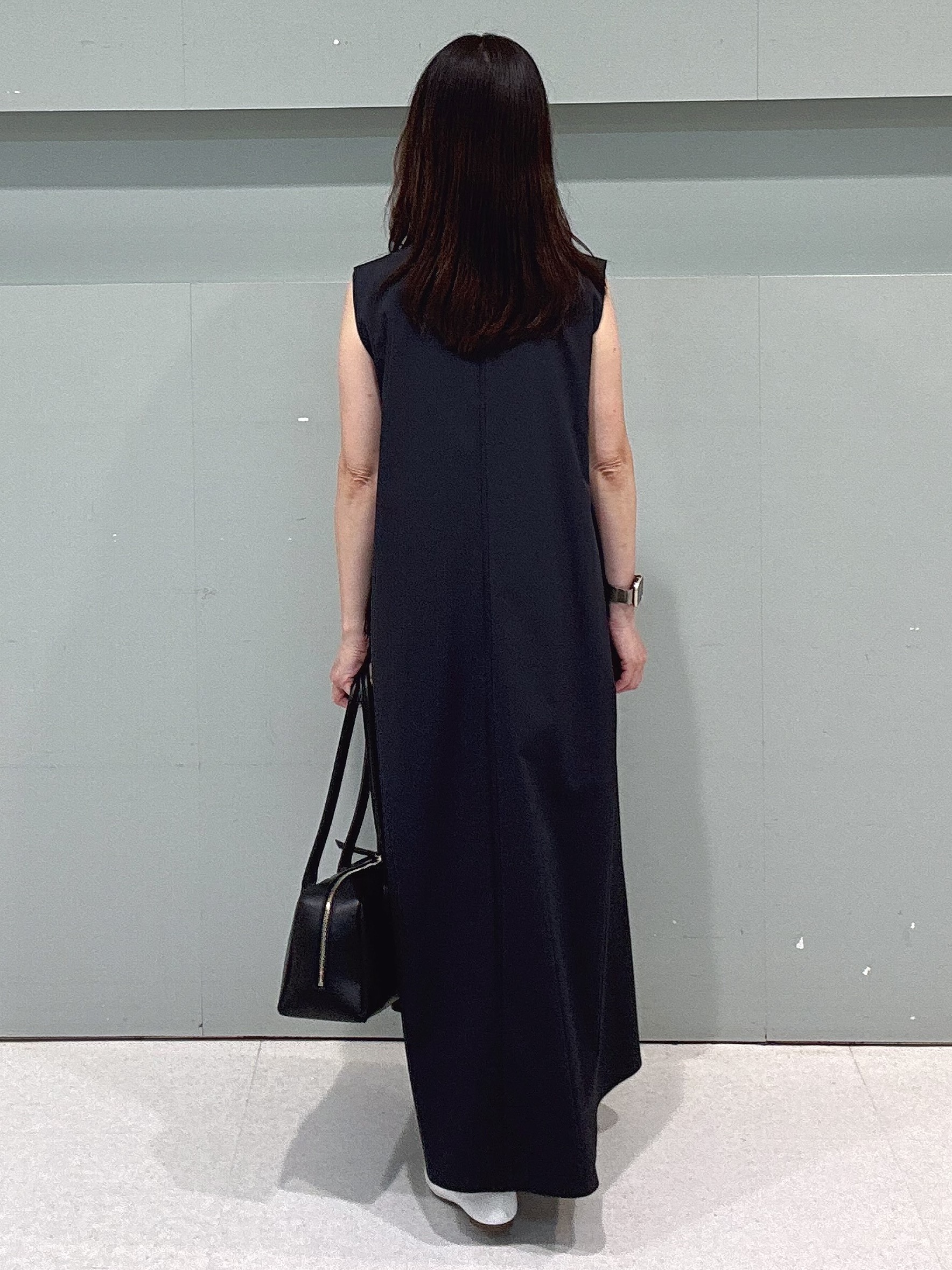makiさんの「UNTITLED｜【秋羽織り/ジップ】トリコットシアーブラウス」を使ったコーディネート
