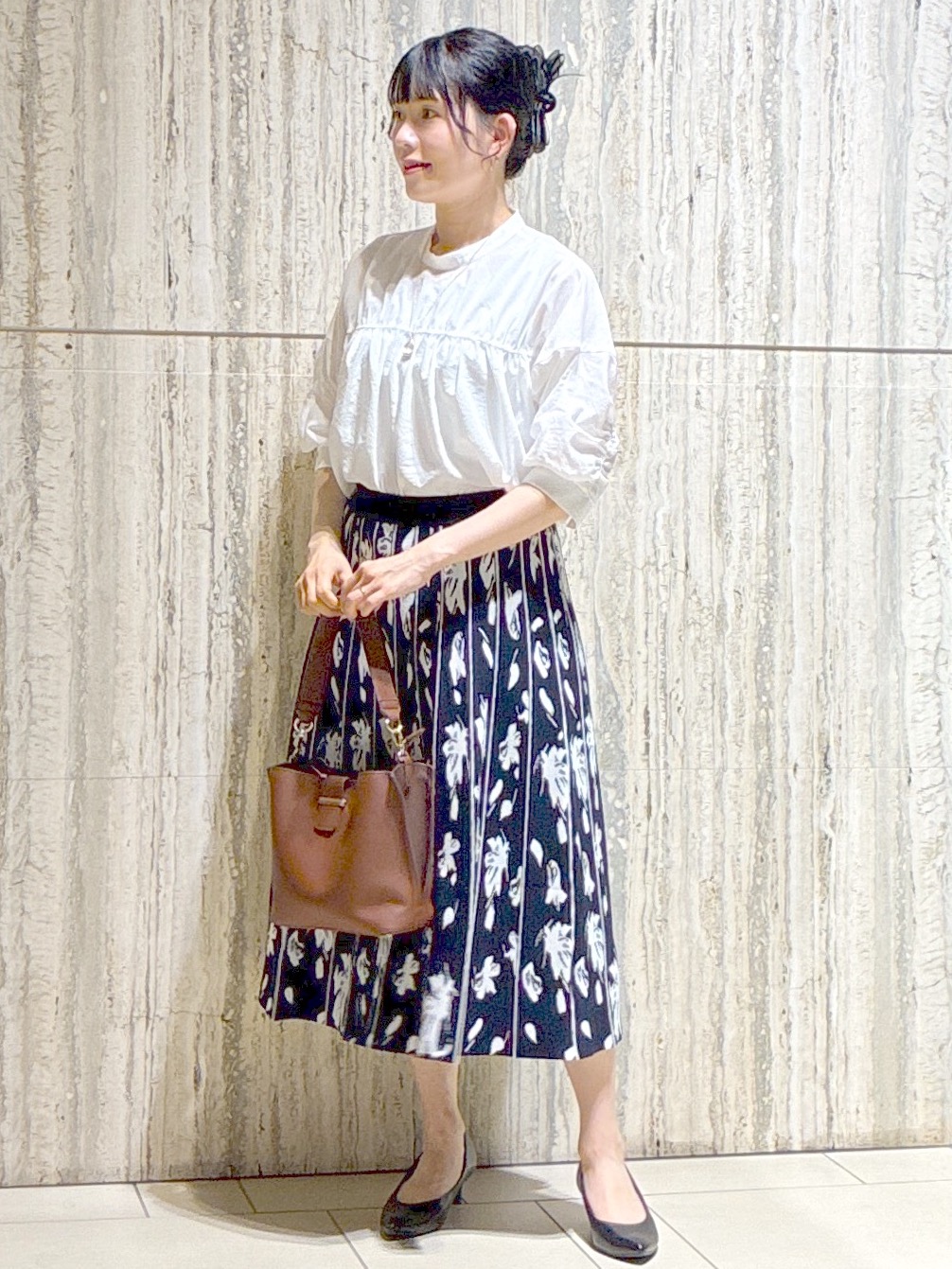  beni_gingerさんの「Reflect｜【手洗い可】プチハイネック ギャザーブラウス」を使ったコーディネート