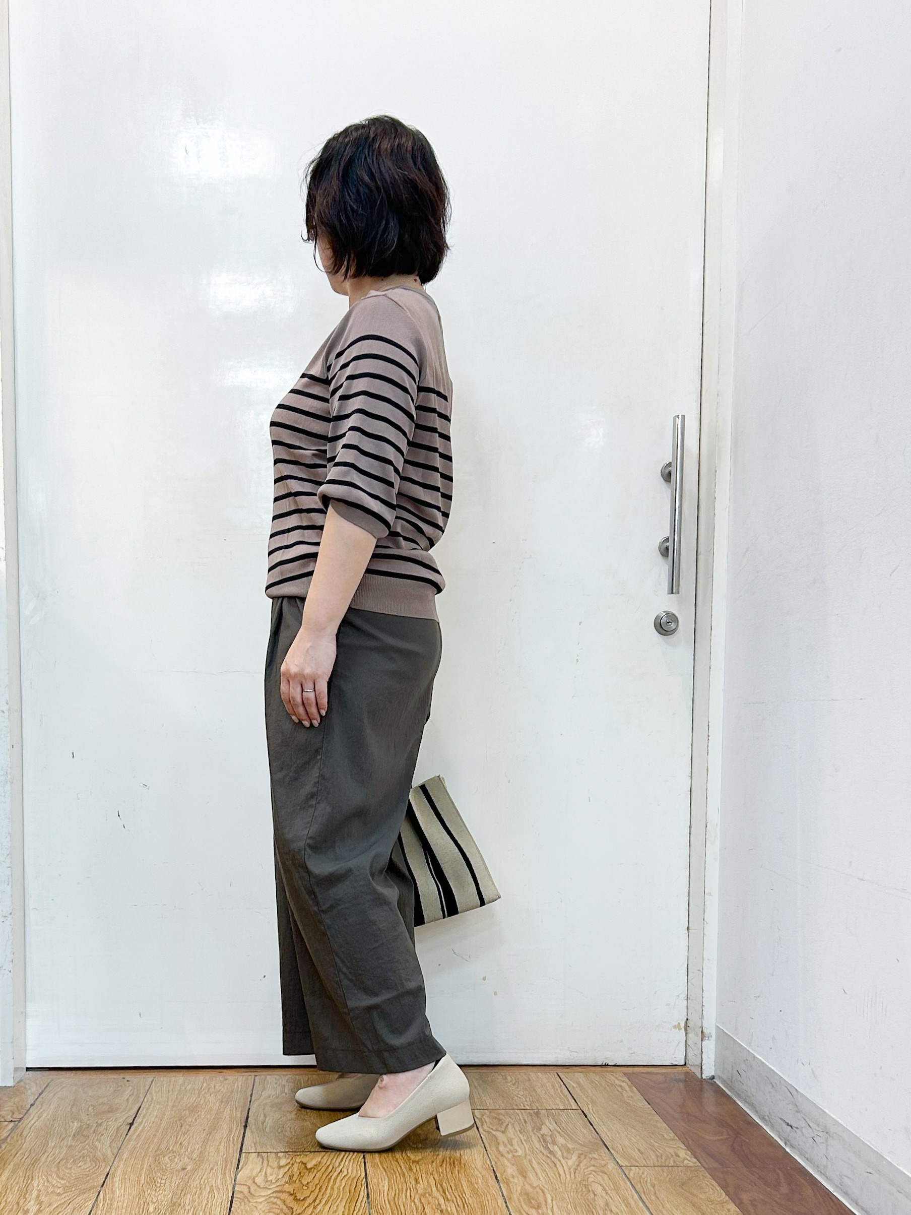 haruさんの「SHOO･LA･RUE｜【ガンガン洗える/ひんやり/UV/毛玉になりにくい】二の腕見せない 5分袖ニット」を使ったコーディネート