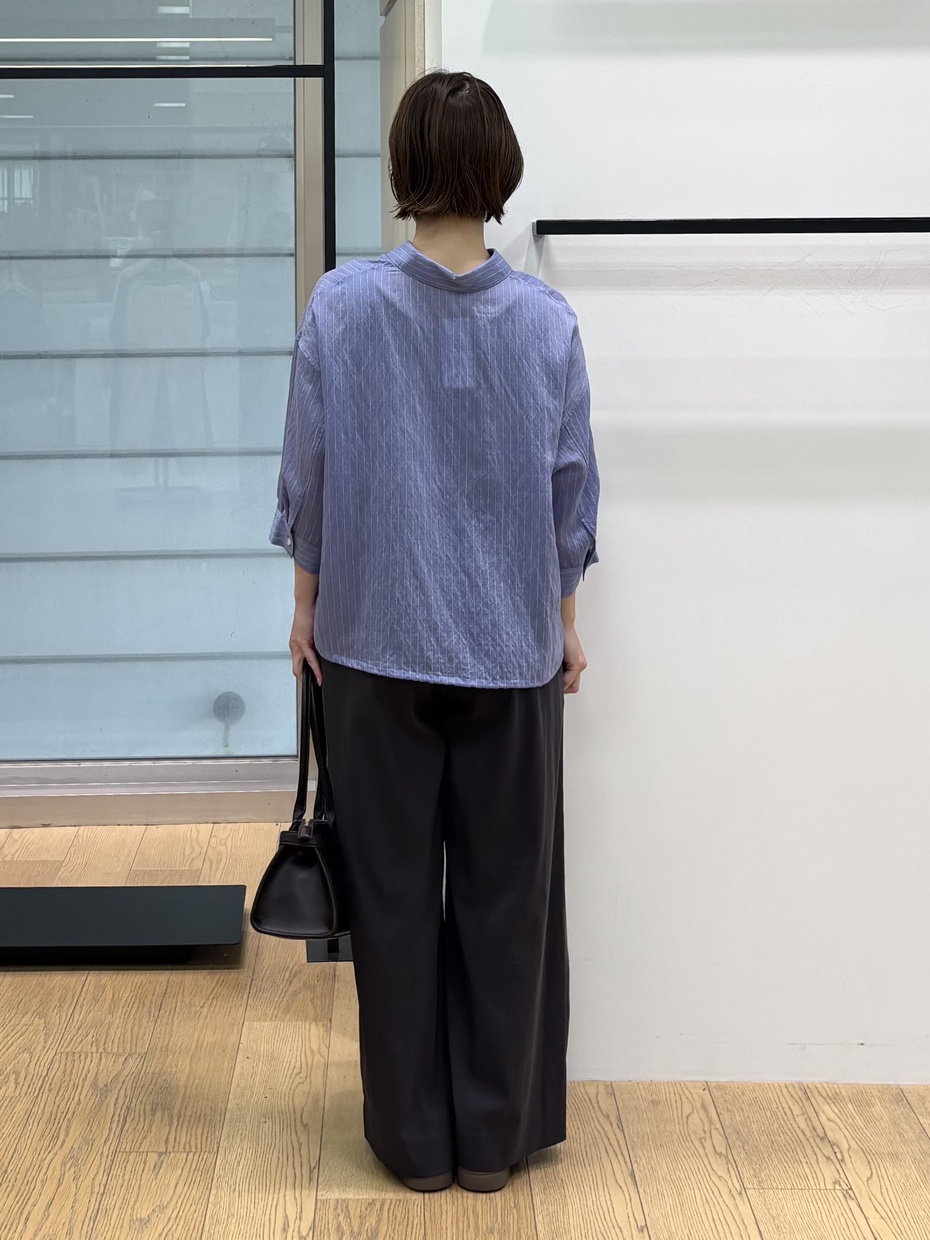 asamiさんの「INDIVI｜【シアー／7分袖】体型カバーゆったりシャツ」を使ったコーディネート