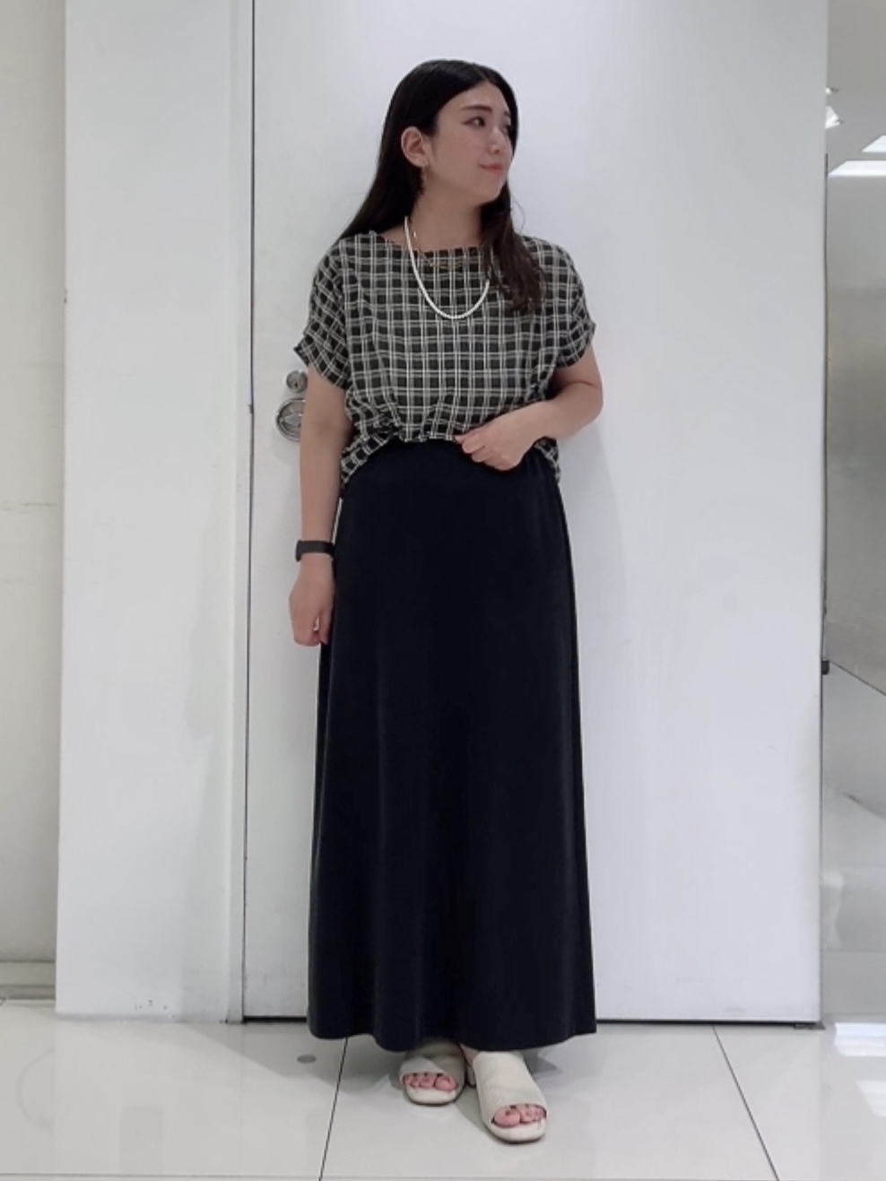なかじさんの「UNTITLED｜【追加】メタリックメッシュトート」を使ったコーディネート