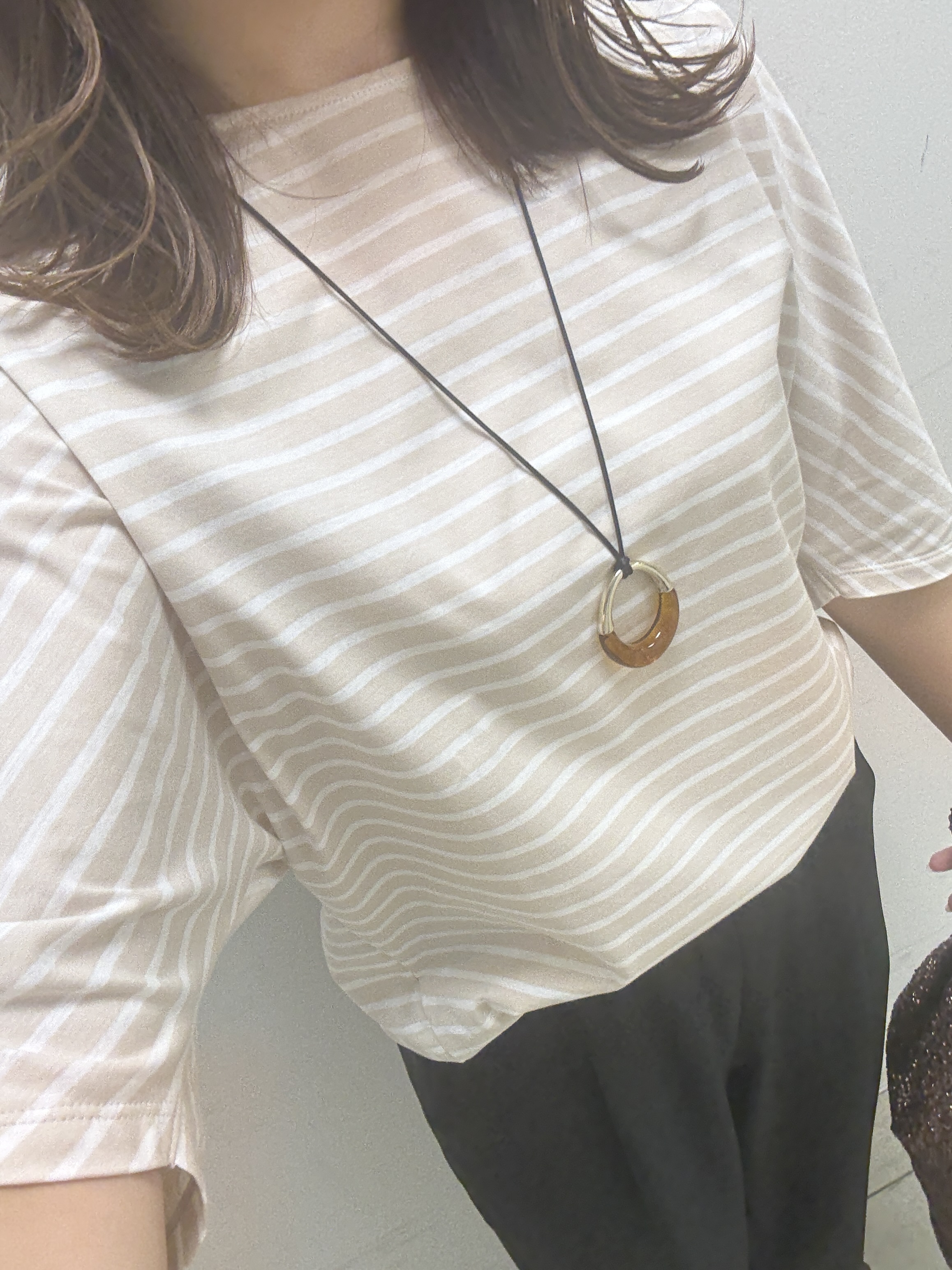kahoさんの「INDIVI｜【体型カバー】ボーダードルマントップス」を使ったコーディネート