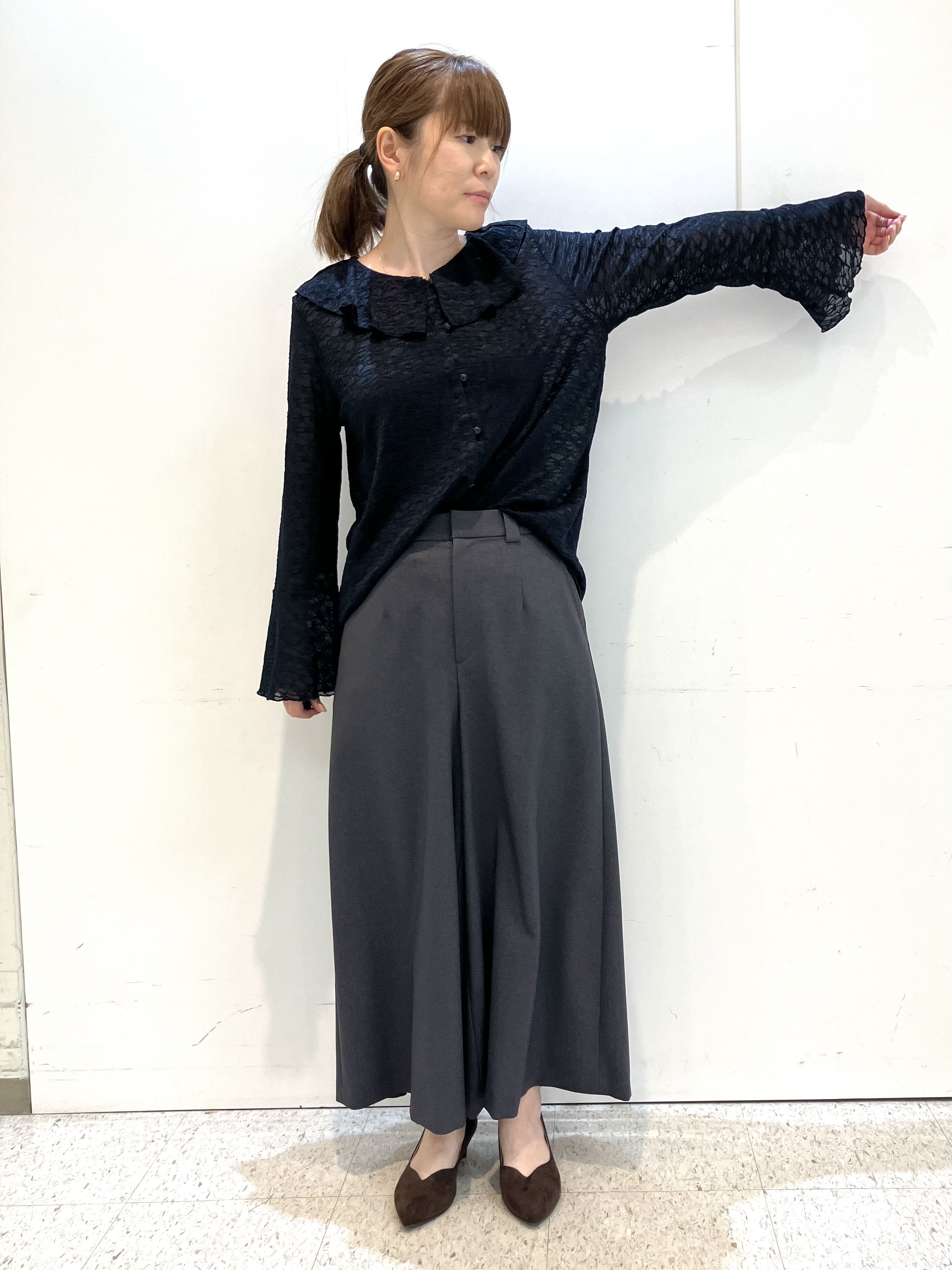 kozuさんの「Reflect｜【洗える】フリルレースブラウス」を使ったコーディネート