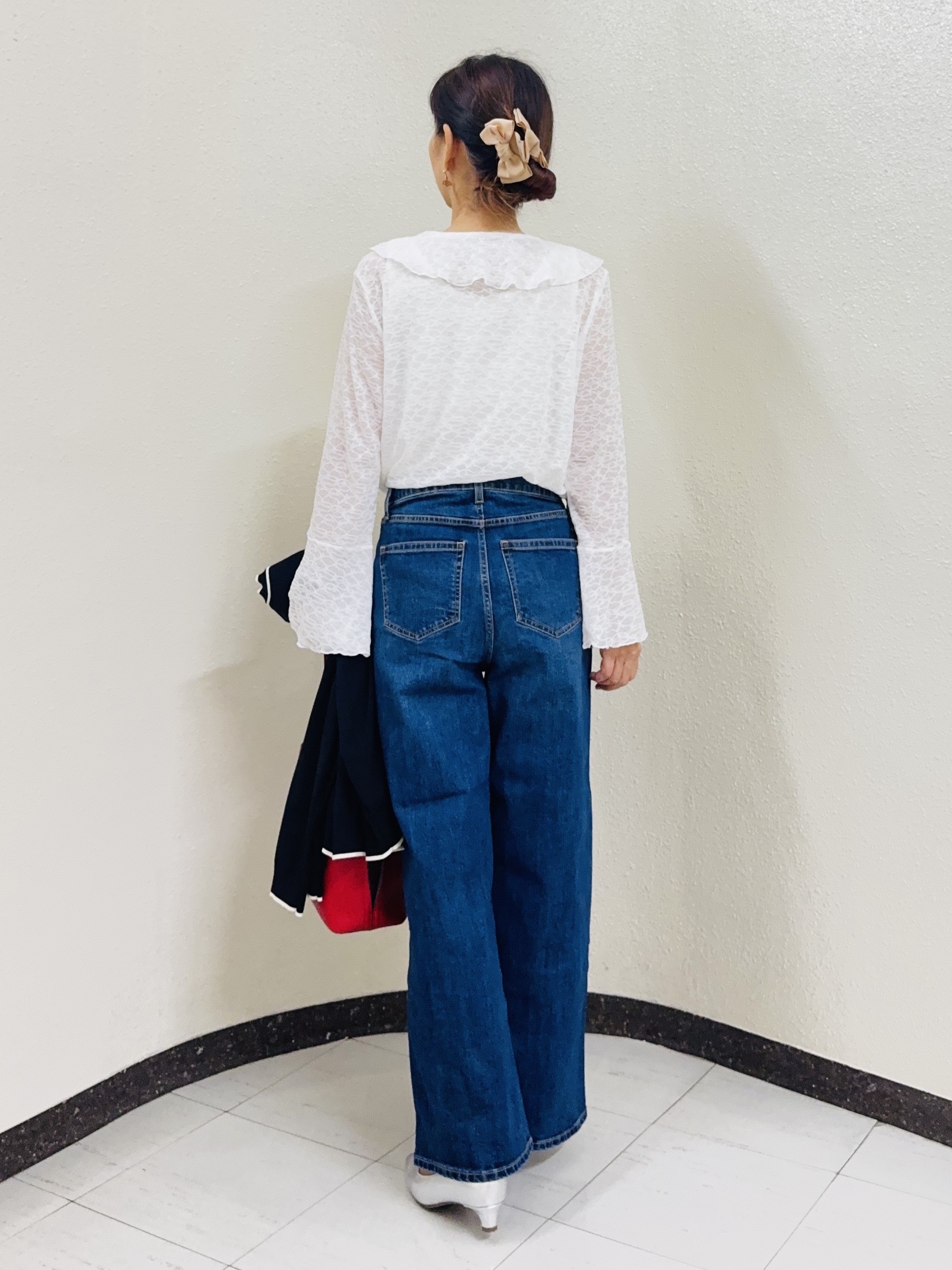 ⭐︎Eimi⭐︎さんの「Reflect｜【洗える】フリルレースブラウス」を使ったコーディネート