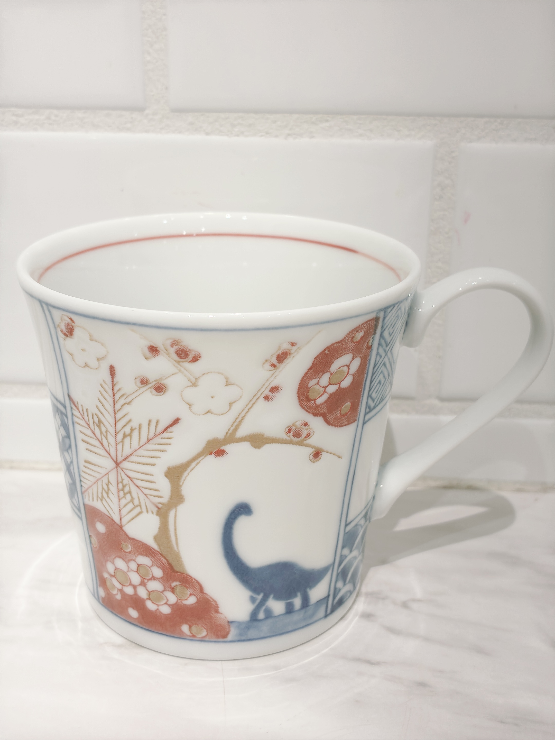 rieさんの「212 KITCHEN STORE｜江戸っ子恐竜 青海竜 反丼」を使ったコーディネート