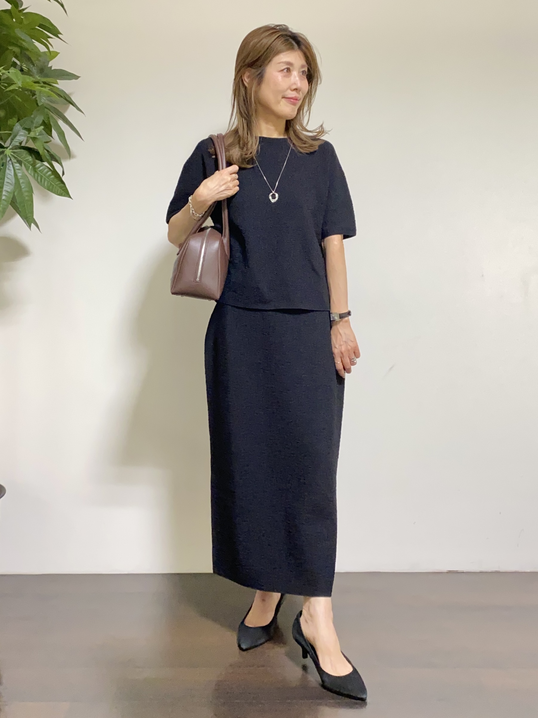 tomoさんの「UNTITLED｜【秋の通勤羽織/セットアップ可/UVカット】エアリークール半袖ジャケット」を使ったコーディネート