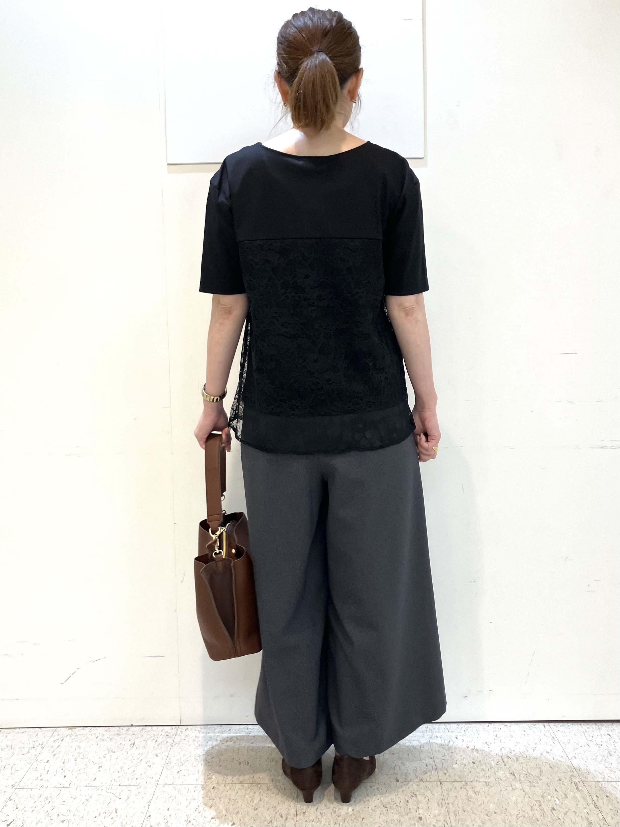 kozuさんの「Reflect｜【UVカット／接触冷感／手洗い可】ラッセルレースプルオーバー」を使ったコーディネート