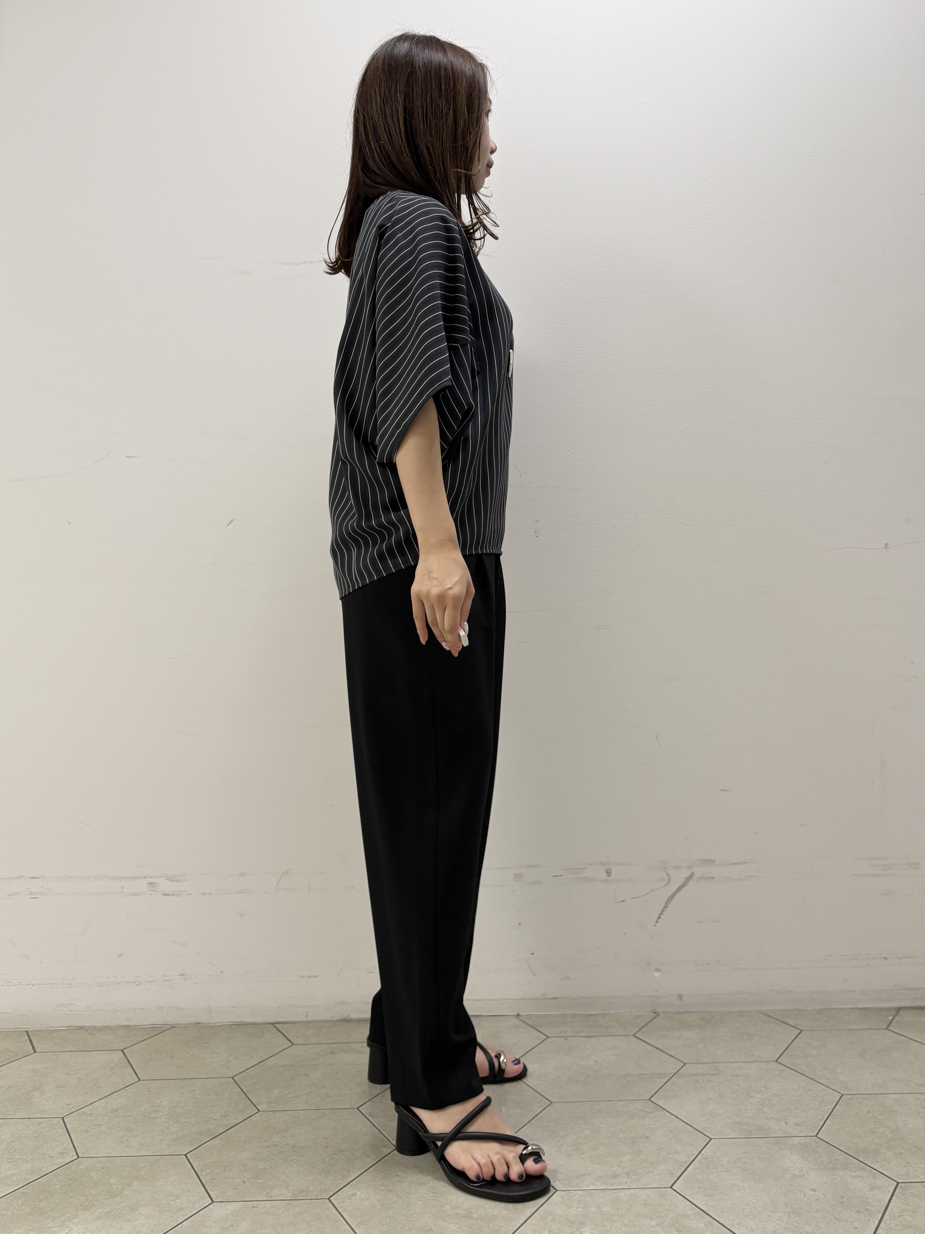 kahoさんの「INDIVI｜【UVケア／接触冷感】ジョーゼットドルマンブラウス」を使ったコーディネート