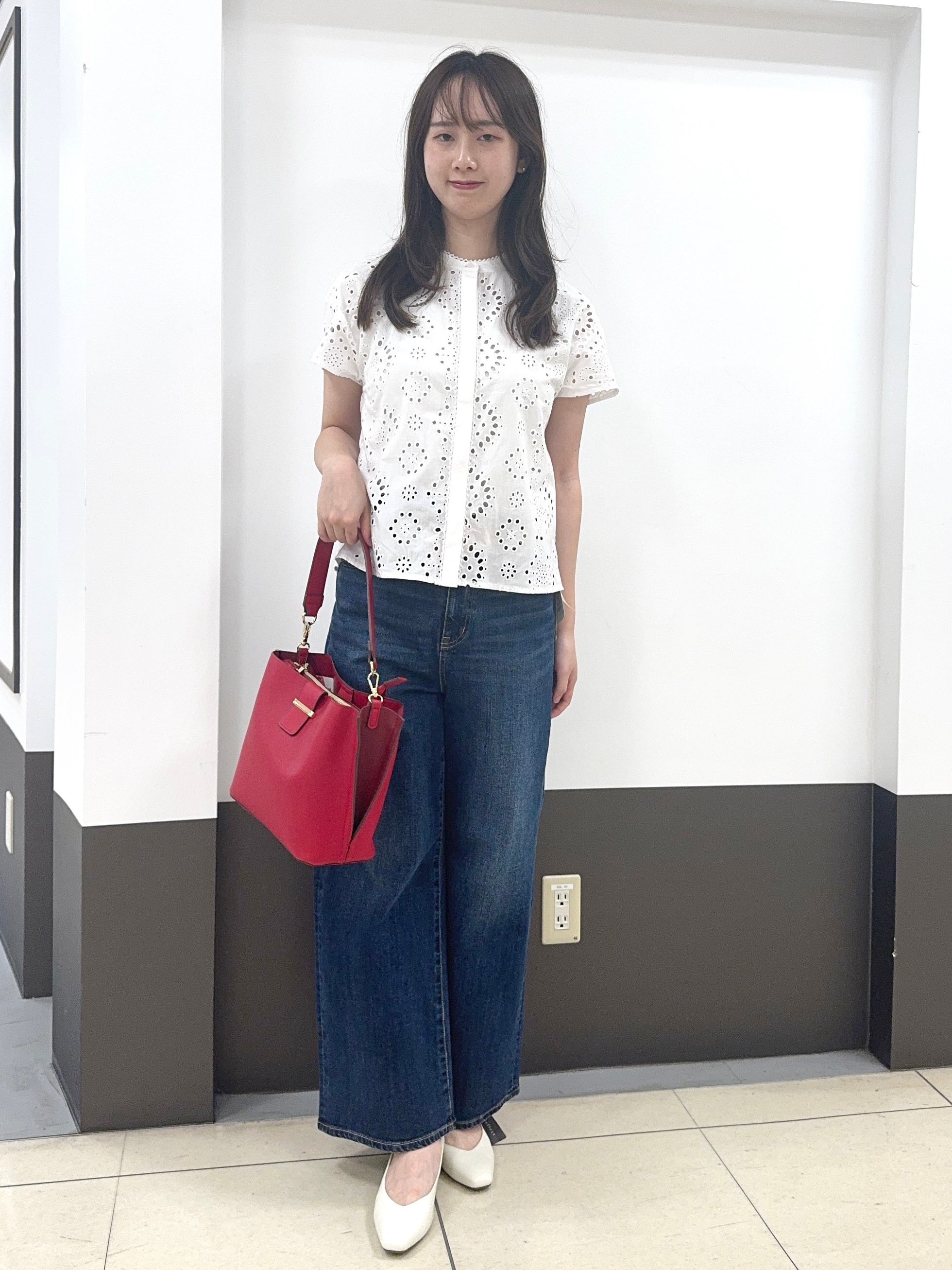 Nrinさんの「Reflect｜【通勤◎】カットワーク刺繍レース シャツブラウス」を使ったコーディネート