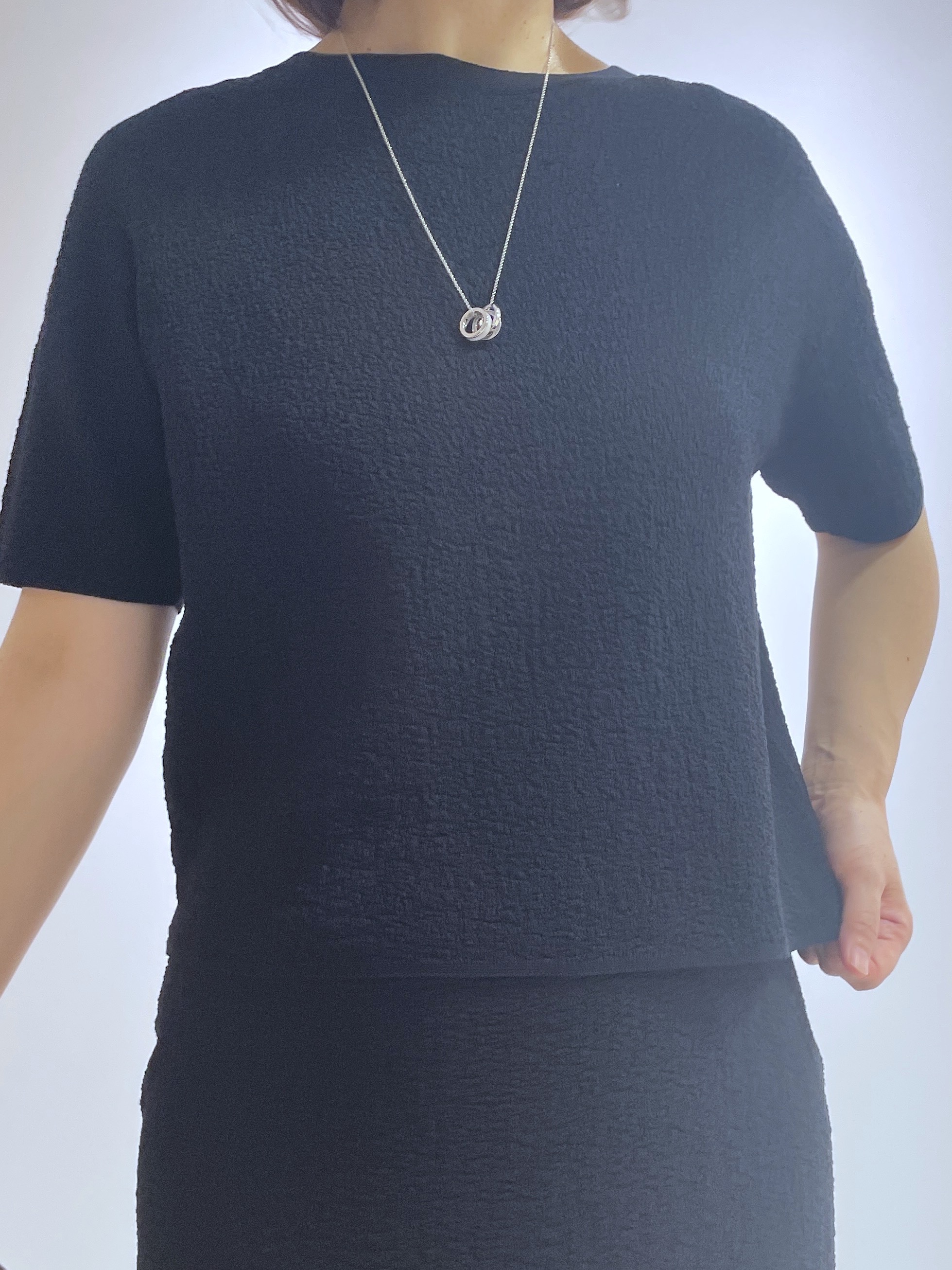 hanaさんの「UNTITLED｜【セットアップ可/ストレッチ性】ドライタッチニットプルオーバー」を使ったコーディネート