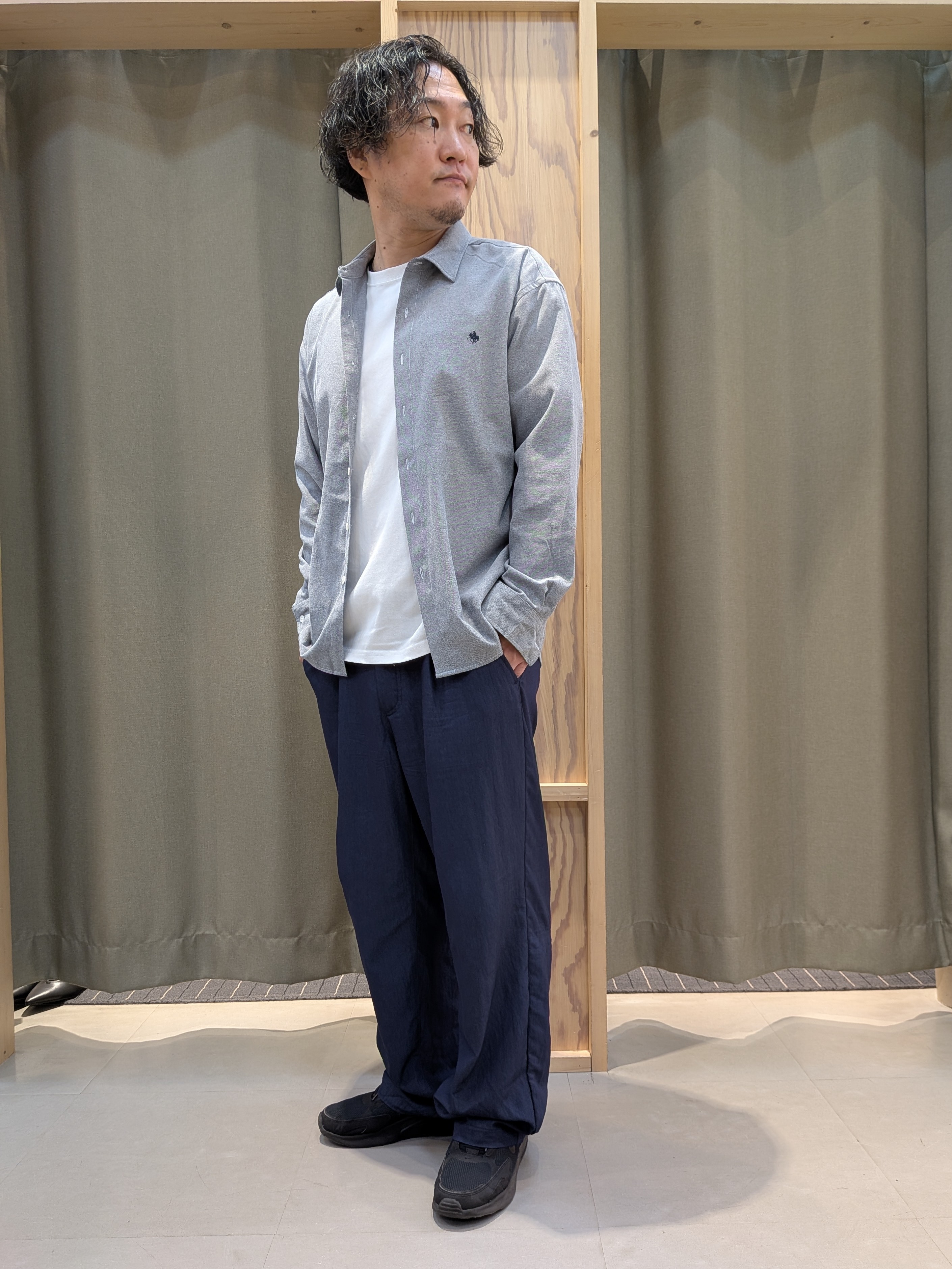 okcさんの「THE SHOP TK｜POLO BCS/アソート長袖シャツ」を使ったコーディネート