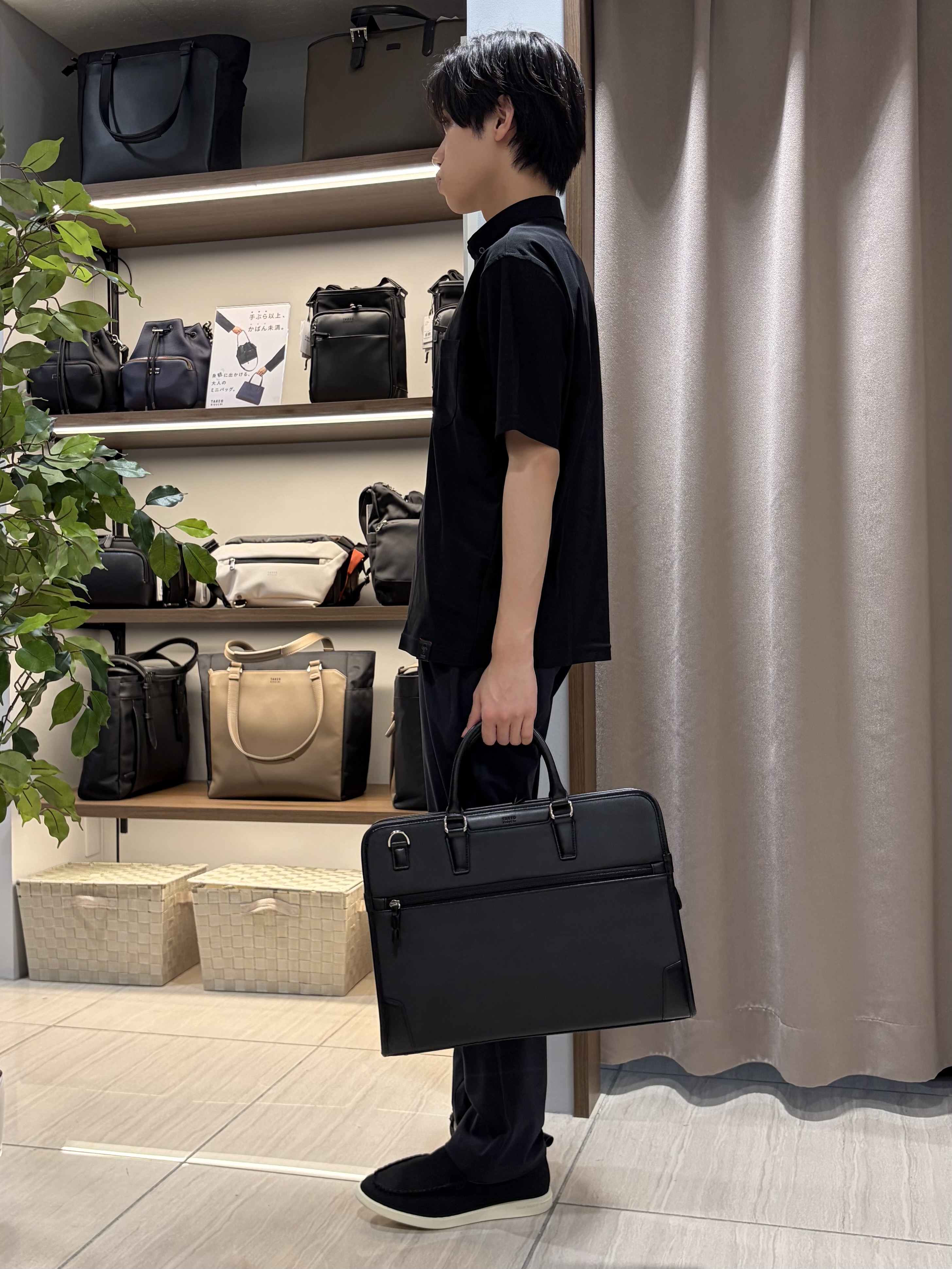 hiroさんの「TAKEO KIKUCHI｜【通気性】AIR TOOL ポロシャツ」を使ったコーディネート