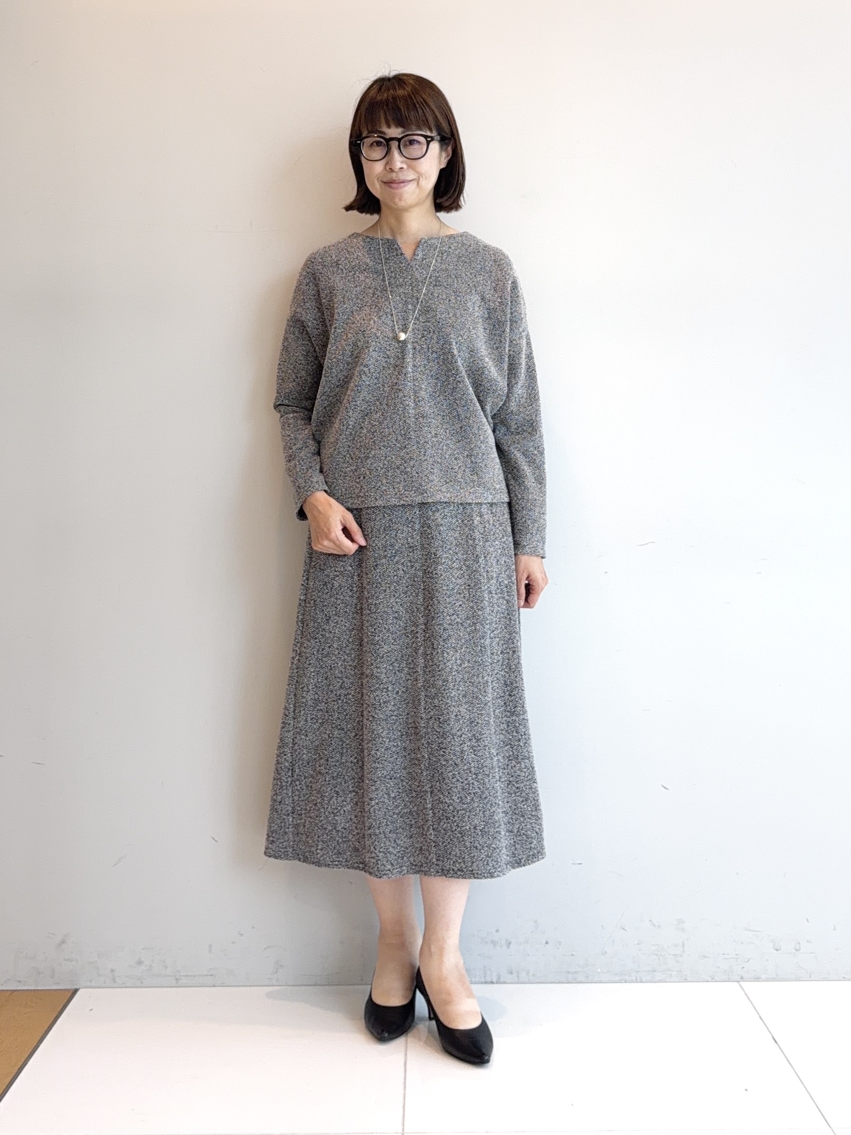 murayamaさんの「INDIVI｜【ラム革／美脚／通勤】レザーパンプス」を使ったコーディネート