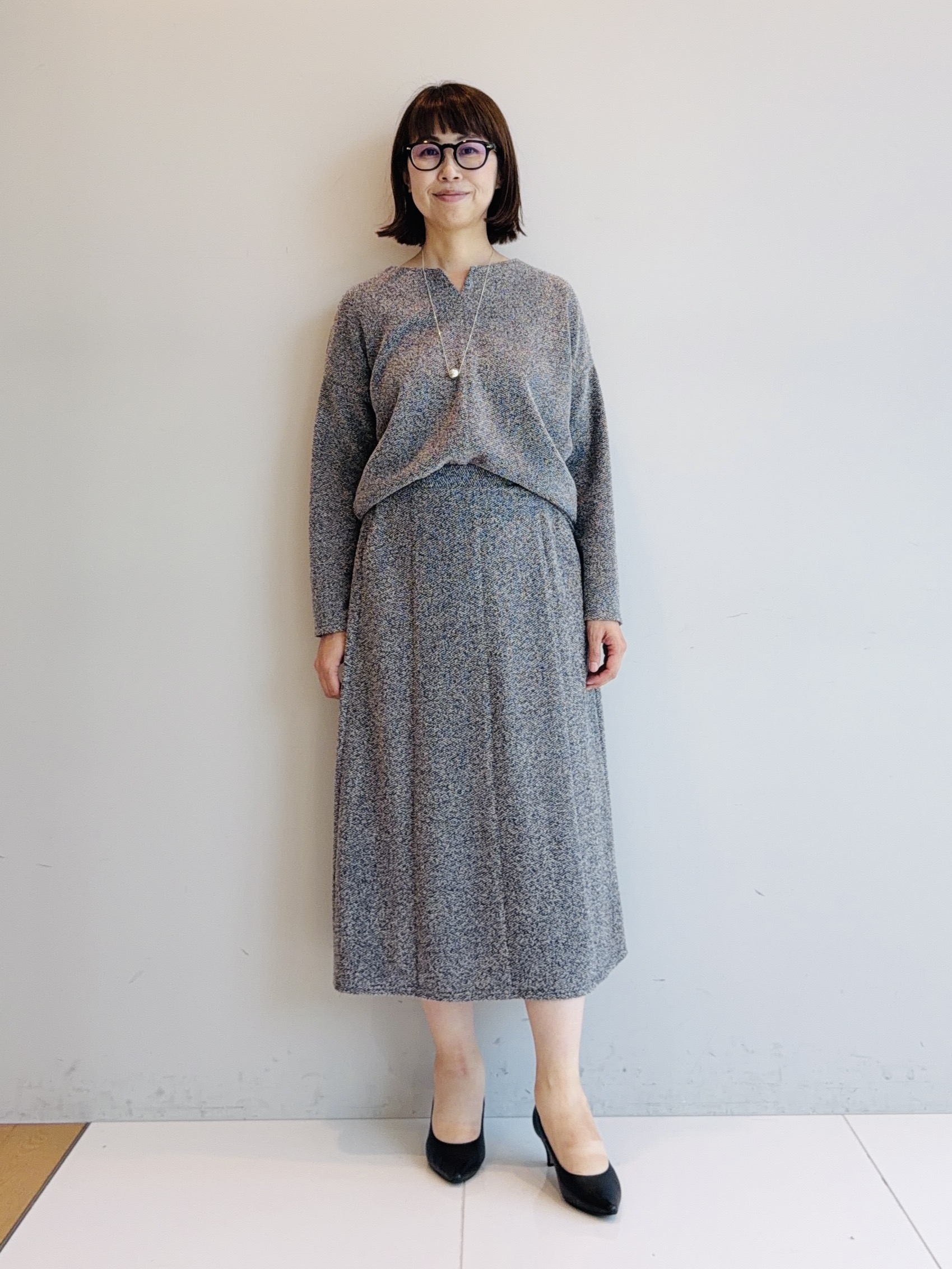 murayamaさんの「INDIVI｜【ラム革／美脚／通勤】レザーパンプス」を使ったコーディネート