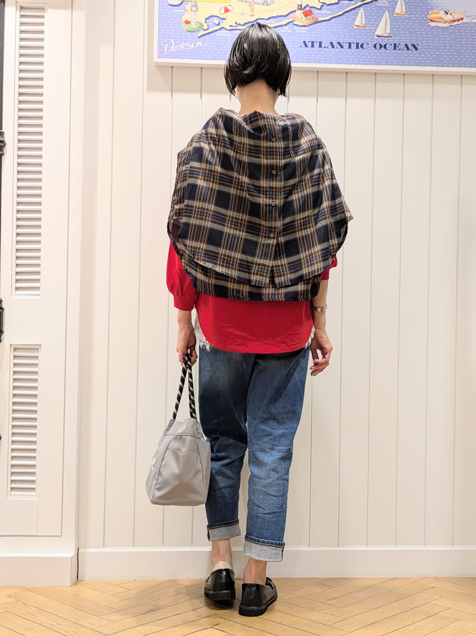 micoさんの「Dessin｜バックヘンリーカットソー長袖」を使ったコーディネート