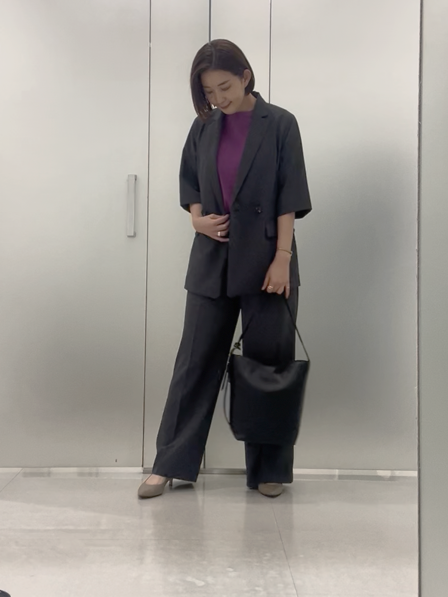 まどかさんの「UNTITLED｜【秋の通勤羽織/セットアップ可/UVカット】エアリークール半袖ジャケット」を使ったコーディネート