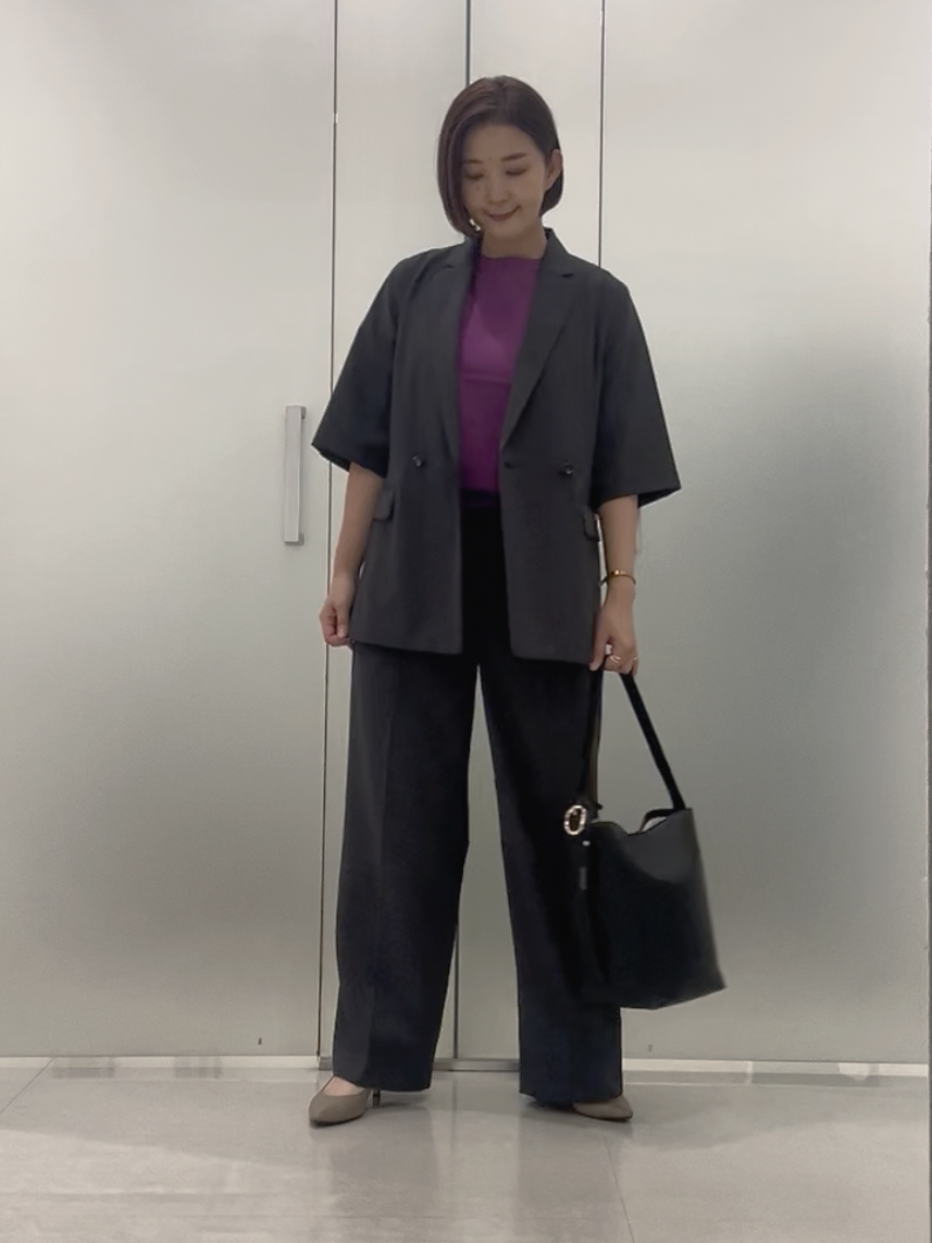 まどかさんの「UNTITLED｜【秋の通勤羽織/セットアップ可/UVカット】エアリークール半袖ジャケット」を使ったコーディネート