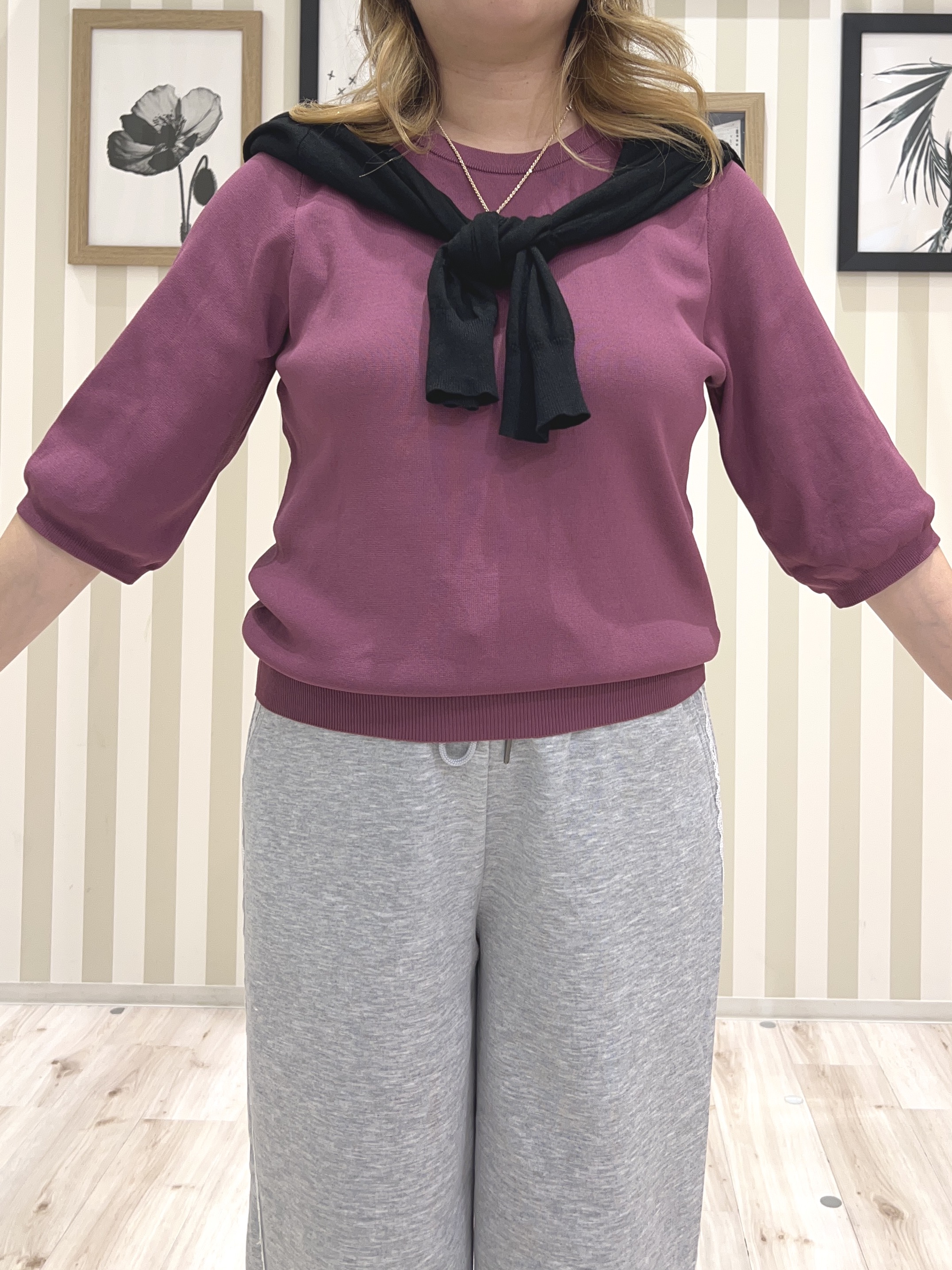 mさんの「SHOO･LA･RUE｜【洗濯機可/S-LL】配色シフォン襟でサマ見え 上品シアーカーディガン」を使ったコーディネート