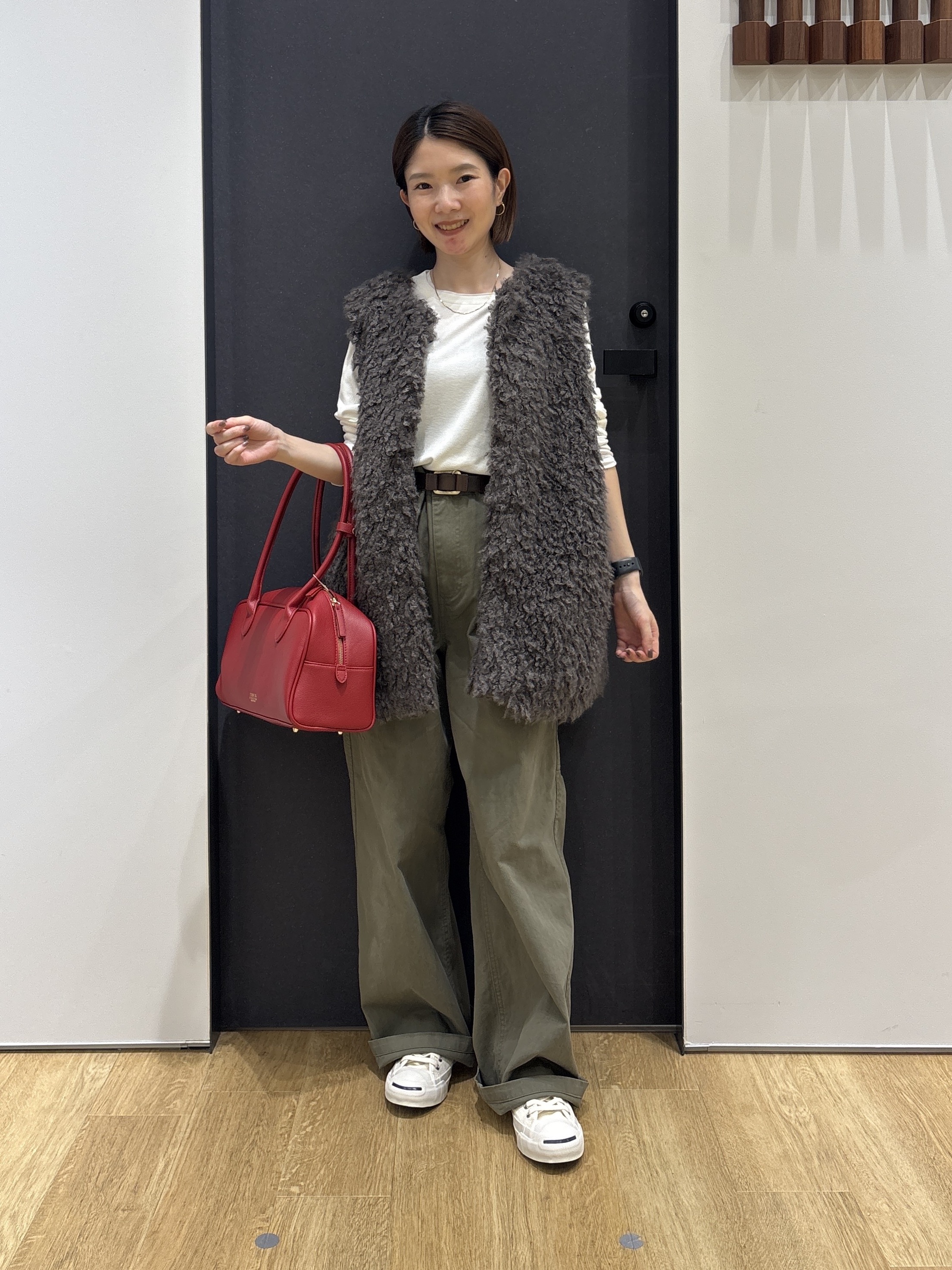 risaさんの「Dessin｜フェイクファージレ」を使ったコーディネート