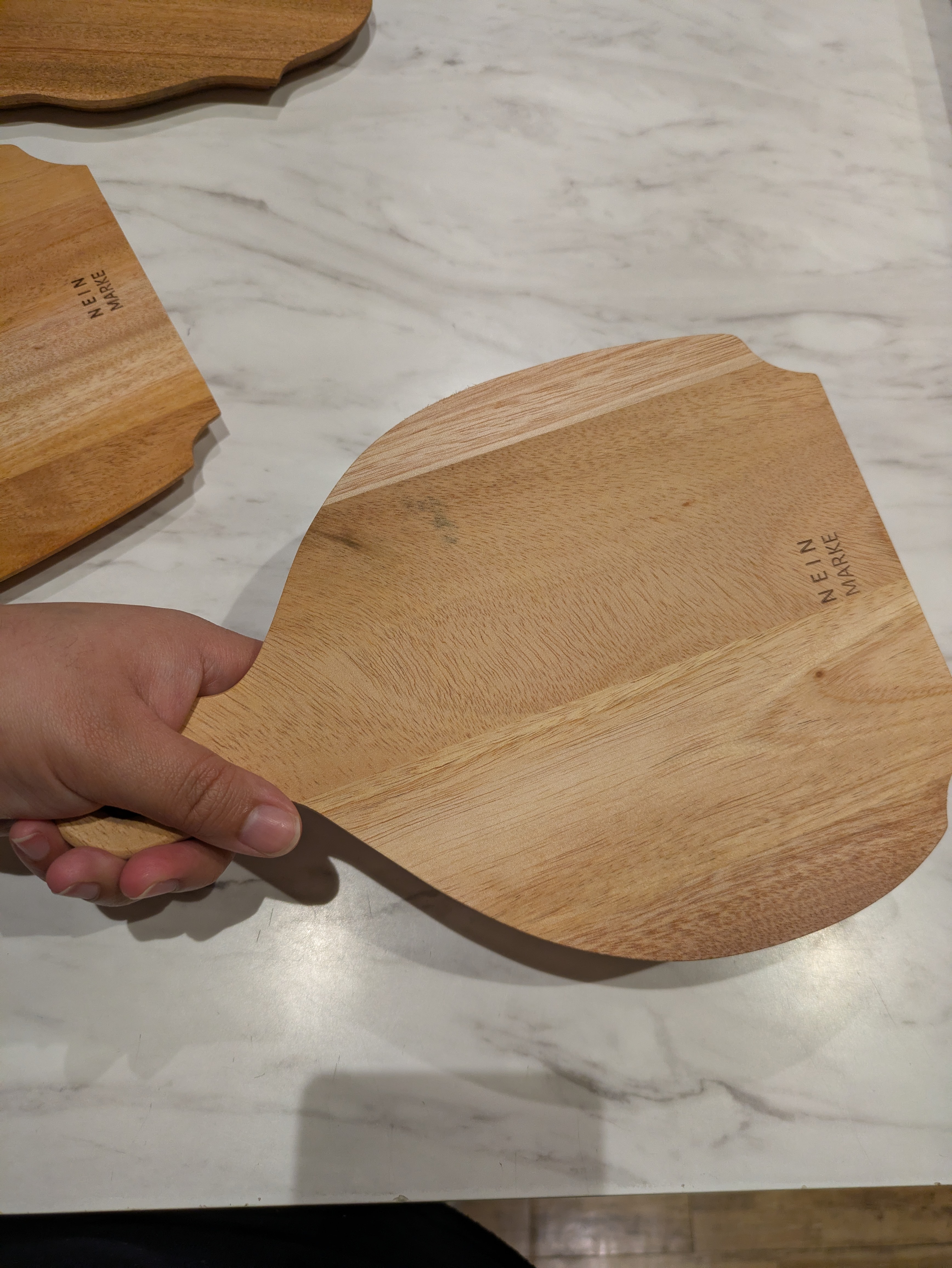 りんりんさんの「212 KITCHEN STORE｜ナインマーケ マホガニー プレートL」を使ったコーディネート