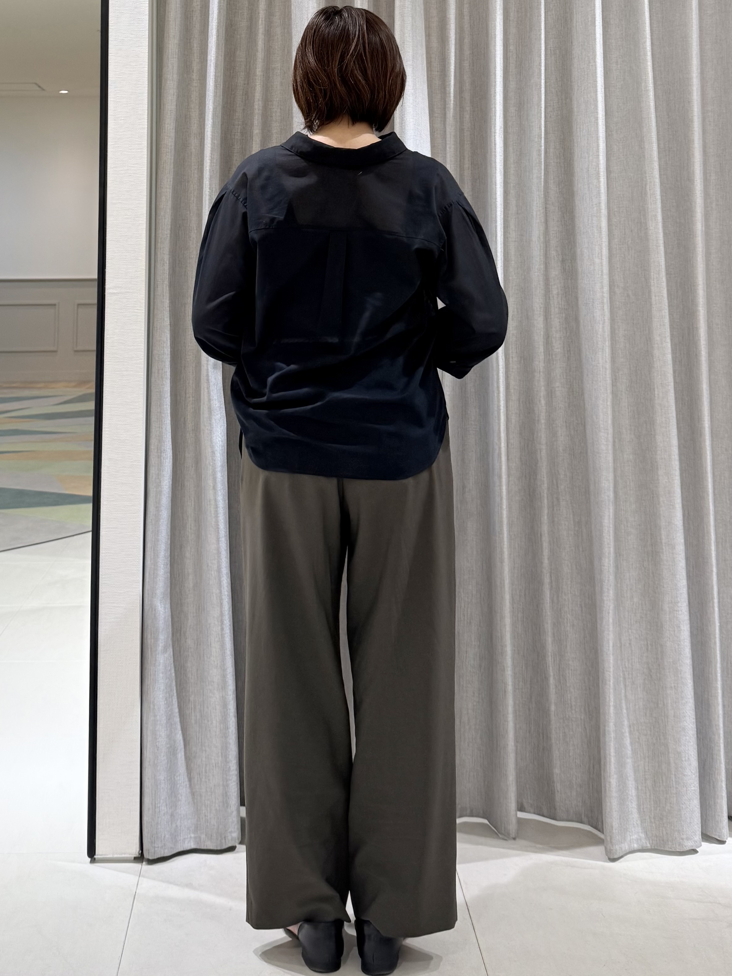 Satさんの「COUP DE CHANCE｜【手洗い可】シアーローンシャツ」を使ったコーディネート