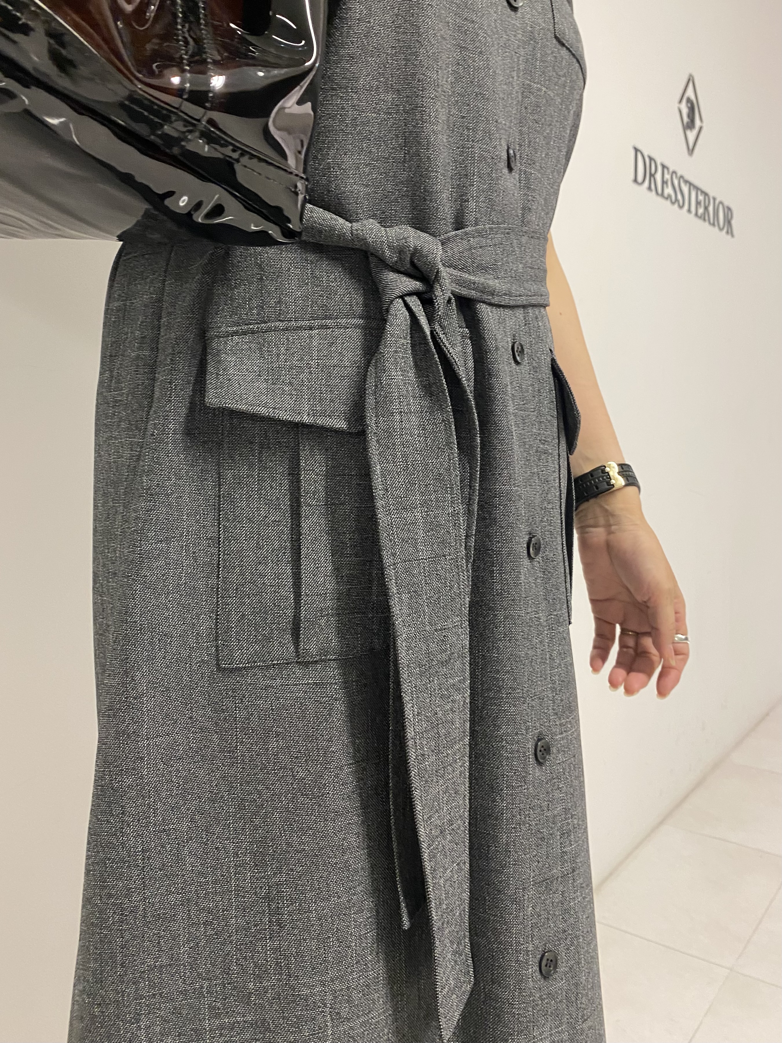 Sawaguchiさんの「DRESSTERIOR｜【ウォッシャブル】ツイードライクワンピース」を使ったコーディネート