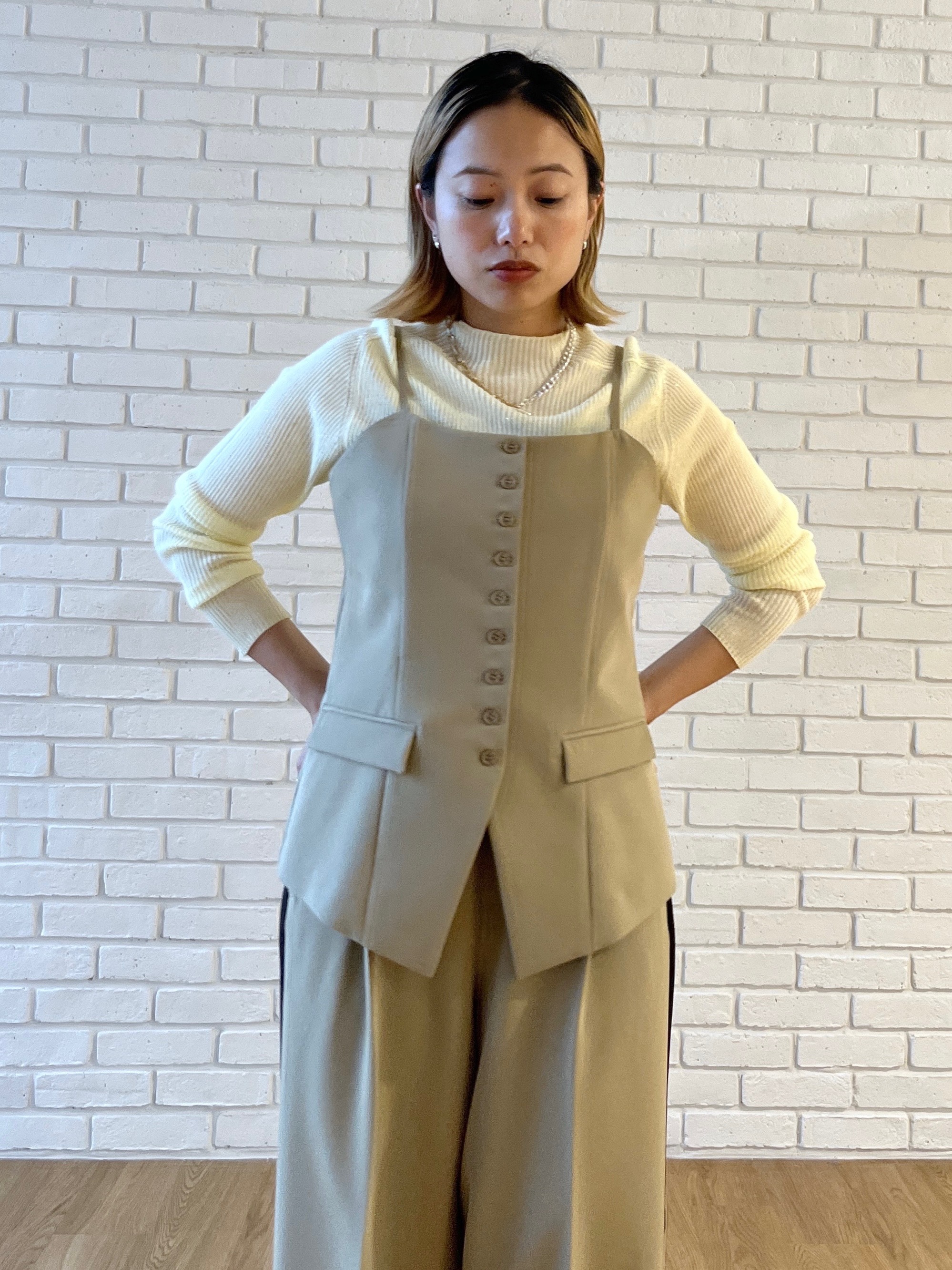 Harukaさんの「INDIVI｜Comfy Set Up｜キャミジレ【セットアップ対応／通勤／カセット服】」を使ったコーディネート