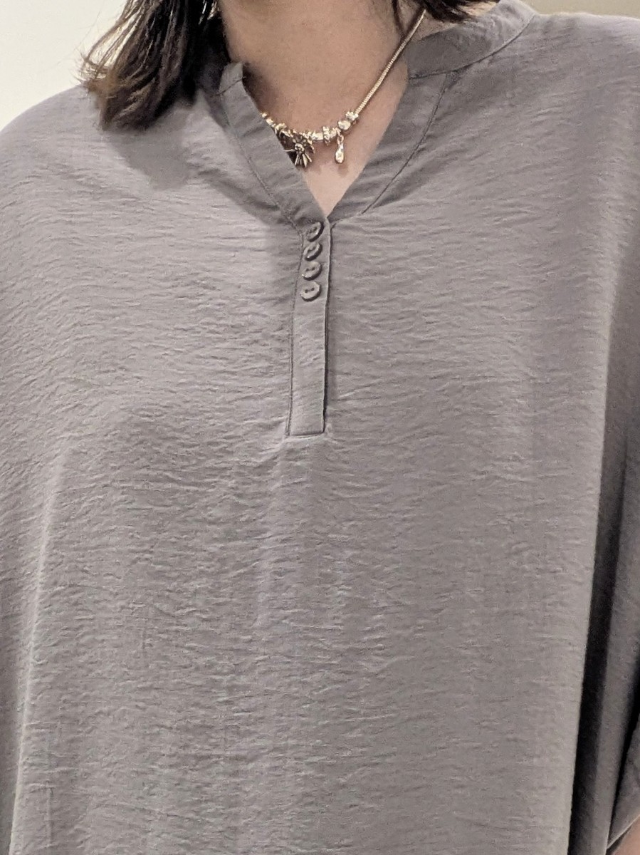 miyuさんの「SHOO･LA･RUE｜【ひんやり/S-LL/洗濯後しわになりにくい】体型カバーにも ゆるっとリラックス 7分袖チュニック」を使ったコーディネート