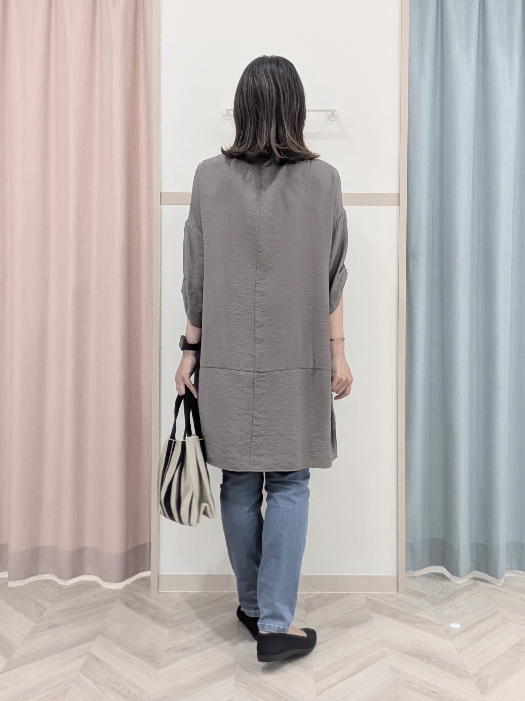 miyuさんの「SHOO･LA･RUE｜【ひんやり/S-LL/洗濯後しわになりにくい】体型カバーにも ゆるっとリラックス 7分袖チュニック」を使ったコーディネート
