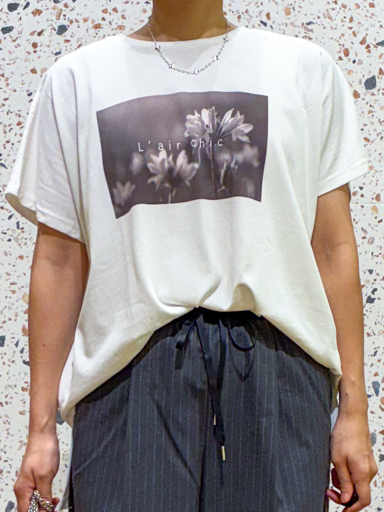 さくらさんの「OPAQUE.CLIP｜フォトプリントTシャツ【洗濯機OK】」を使ったコーディネート