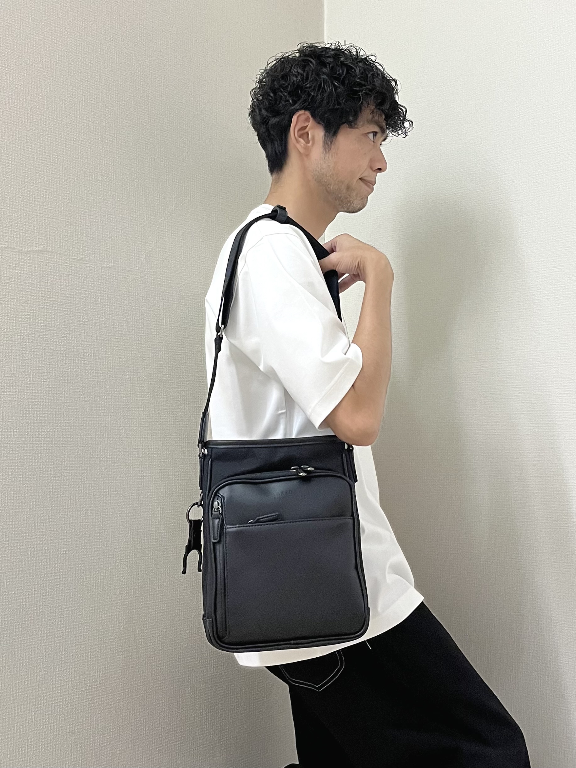 URAさんの「TAKEO KIKUCHI｜【BOWLER HAT LABEL】アイスクリアコットン ラッキーセブン 半袖Tシャツ」を使ったコーディネート
